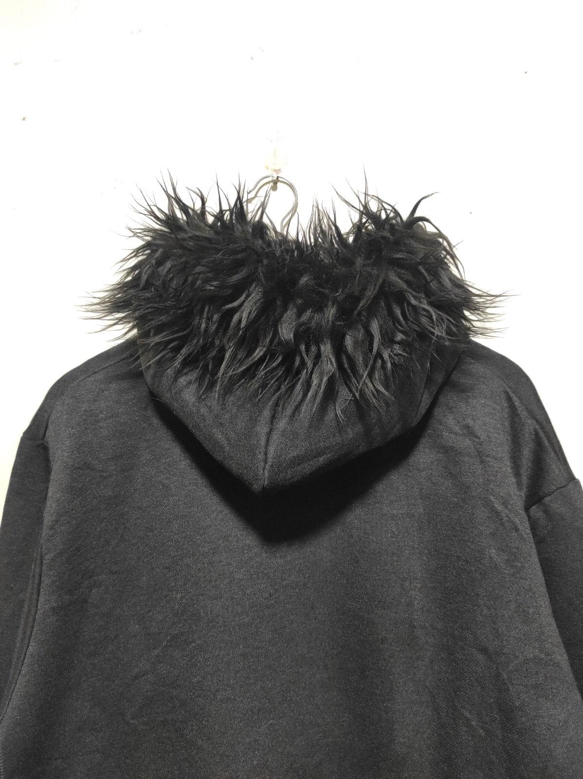 Other Find Out fur hoodie ifsix LGB style Size US L / EU 52-54 / 3 - 10 Thumbnail