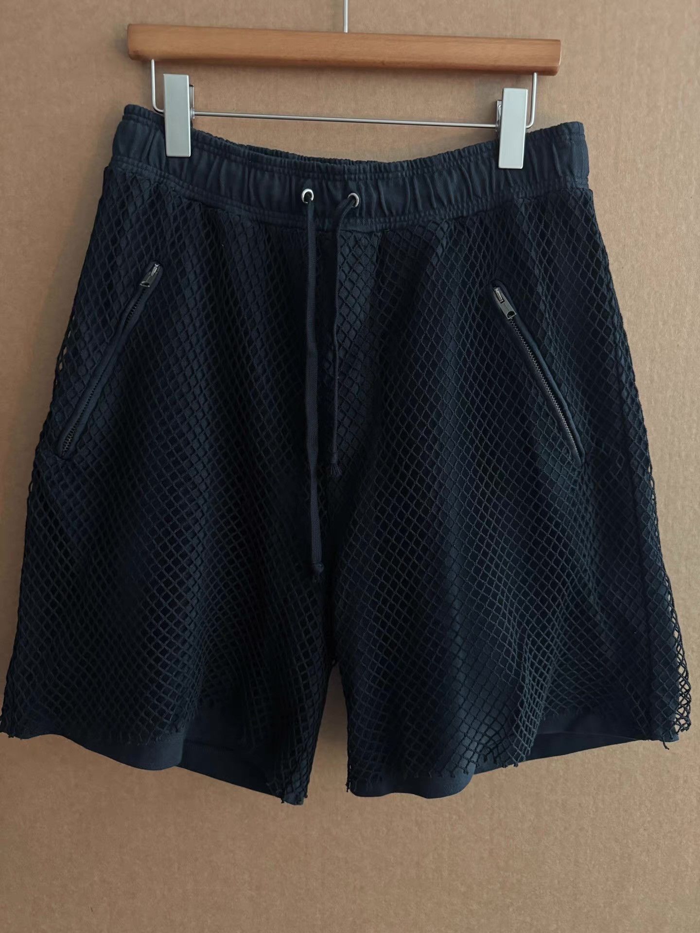 Damir Doma DAMIR DOMA Black Mesh Athletic Shorts Q16 Size US 36 / EU 52 - 1 Thumbnail