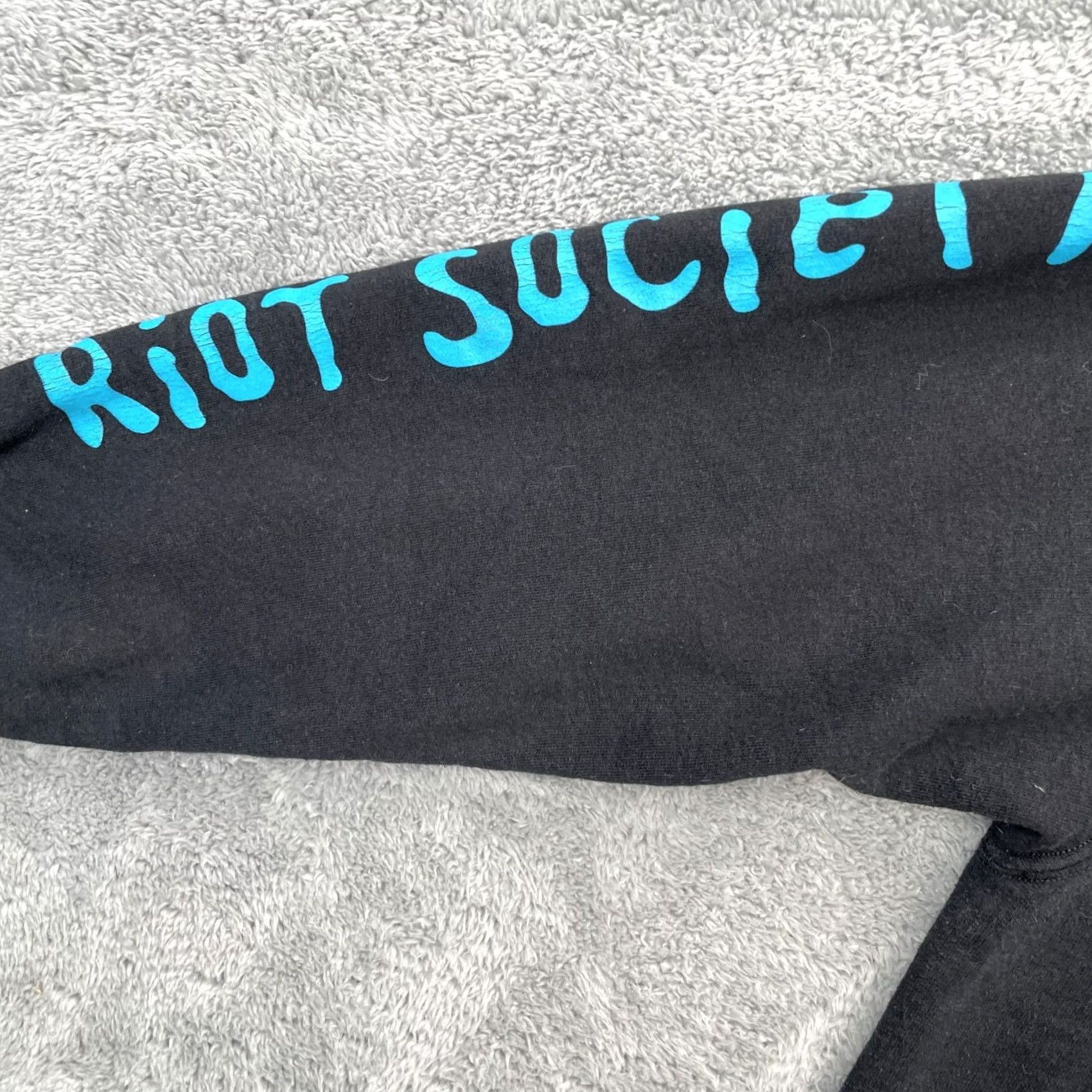 Logo 7 Riot Society Hoodie Mens Medium Black Embroidered Mushroom Logo Pullover Cotton Polyester Graphic Print Lined Pockets Crew Neck Sweatshirt Size US M / EU 48-50 / 2 - 4 Thumbnail