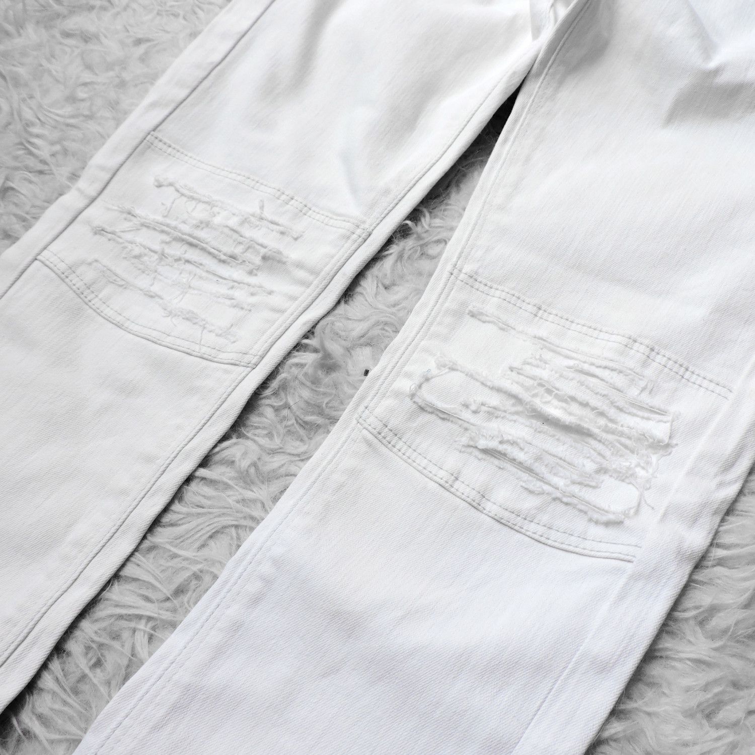 Vanquish BLACK BY VANQUISH JAPAN DISTRESSED DENIM LONG PANTS Size US 30 / EU 46 - 13 Thumbnail