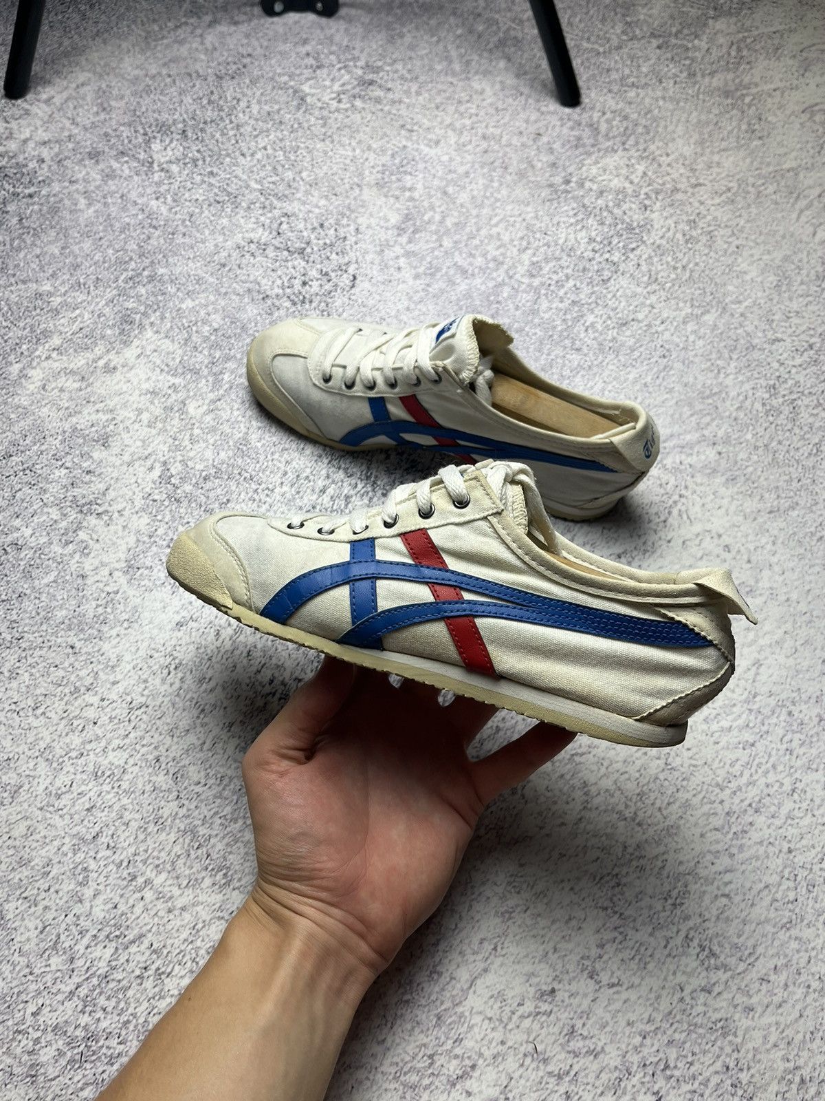 Asics Asics Onitsuka Tiger Mexico 66 Distressed Sneakers 10 Rare Size US 6 / EU 39 - 7 Thumbnail