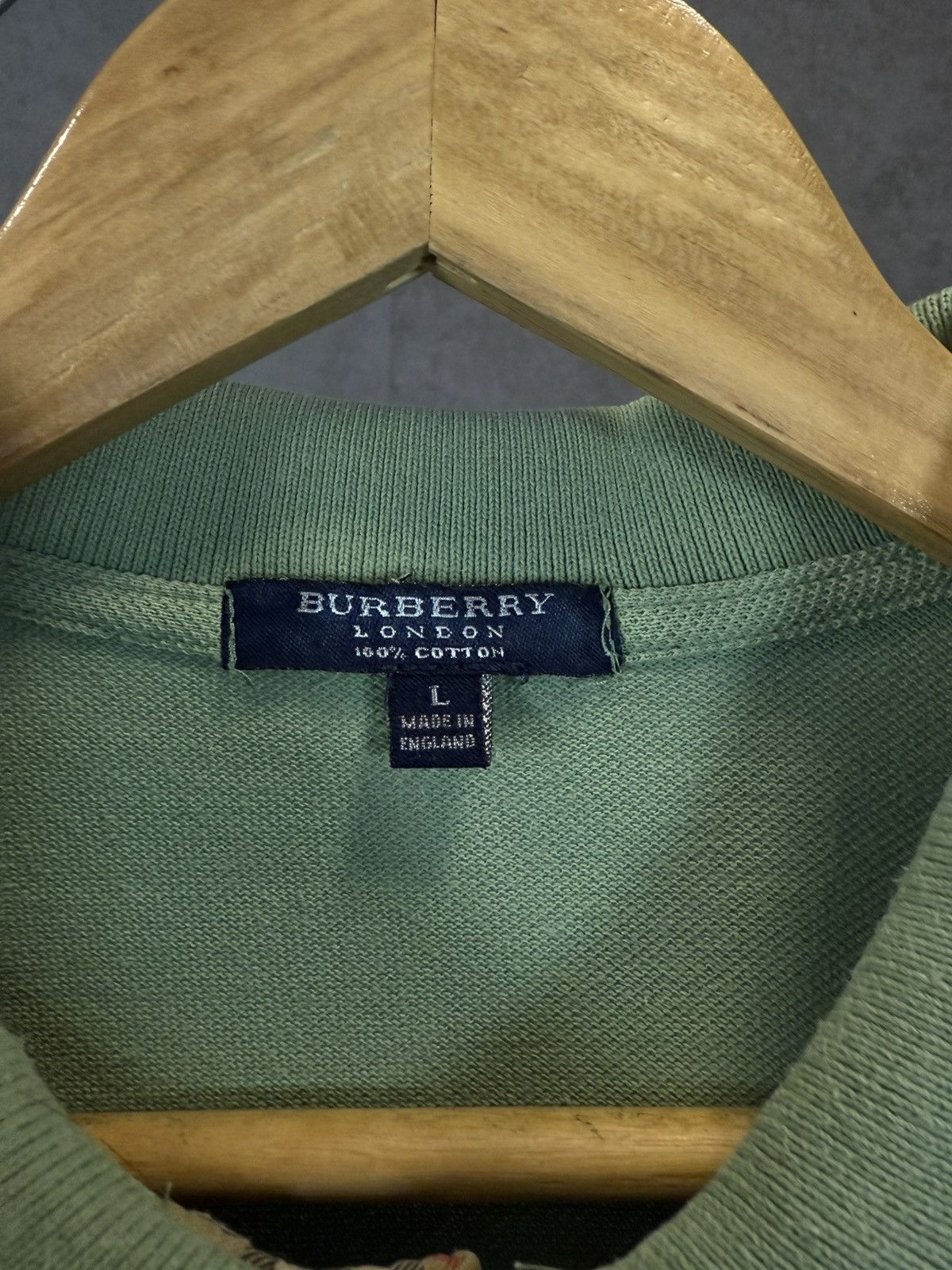 Burberry Burberry luxury designer vintage polo tee Size US M / EU 48-50 / 2 - 5 Thumbnail
