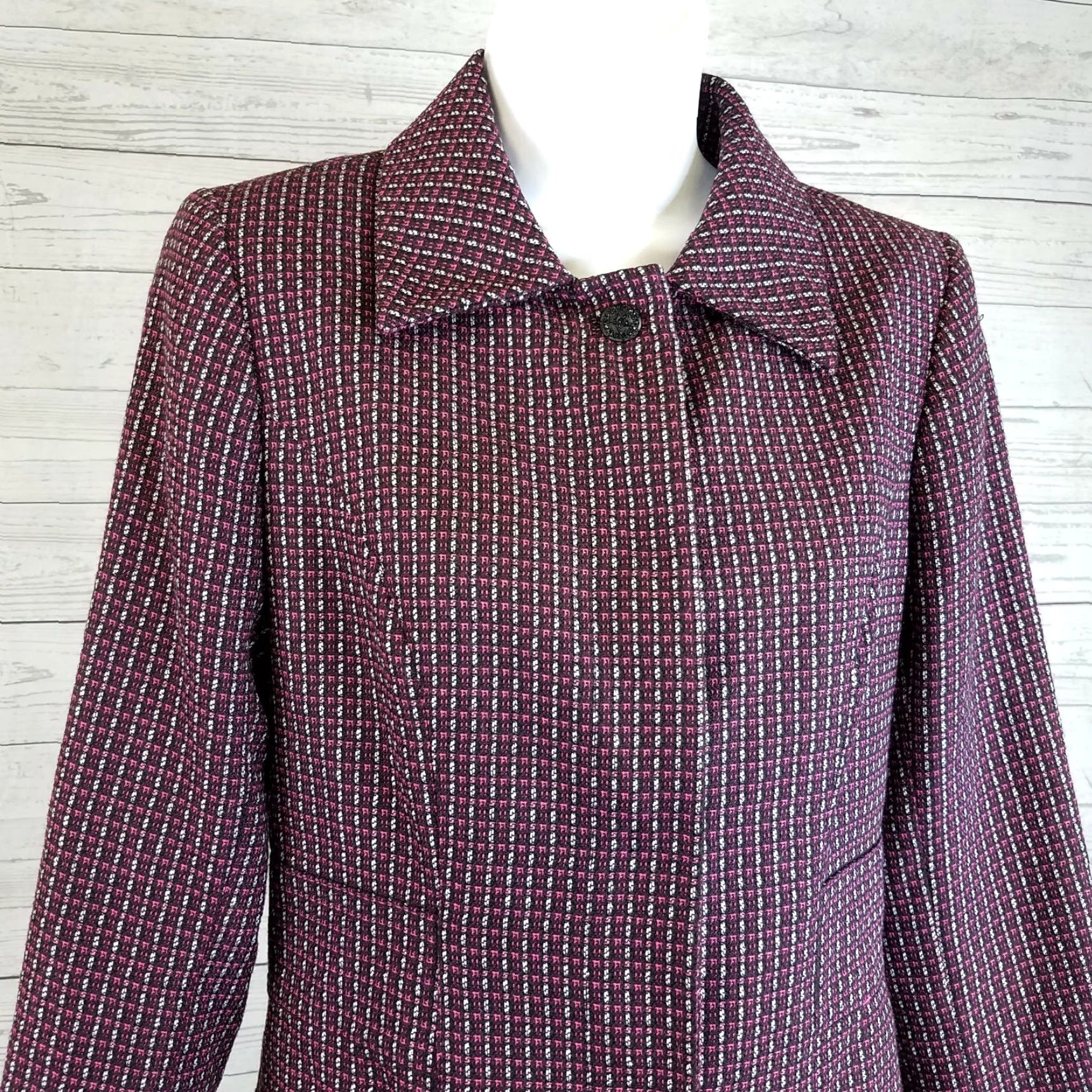 Nicole Miller VINTAGE Nicole Miller Womens Coat Sz 4 Pink Snap Buttons — Nicole by Nicole Miller Coat, Pink, Size 4, Polyester Peacoat, Snap Closure, Womens Size S / US 4 / IT 40 - 2 Thumbnail