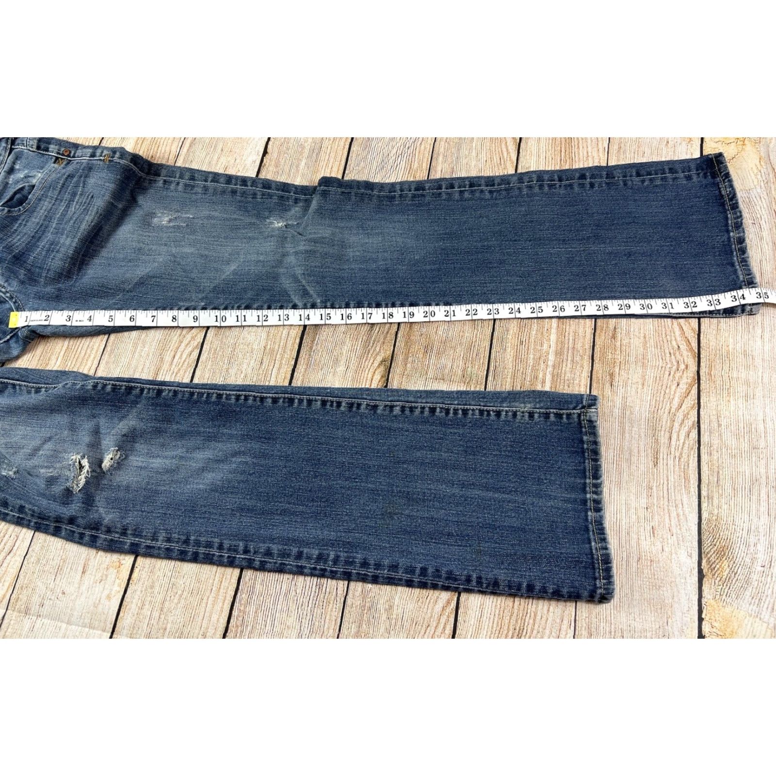 Vintage Cowgirl Tuff Jeans Women Denim Blue 27x35 Bootcut Pockets Embroidered Logo Light Wash Regular 27 Inclusive Size 27" / US 4 / IT 40 - 6 Thumbnail