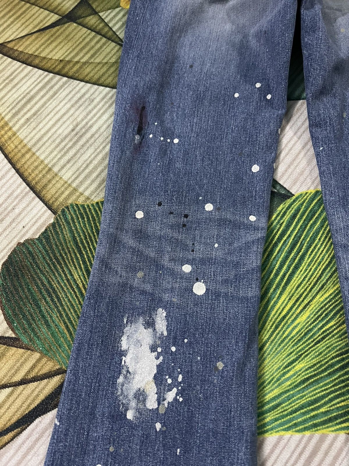 Japanese Brand 💥Flare💥Vanquish Distress Painted Flare Jean Very Rare Size US 30 / EU 46 - 17 Thumbnail