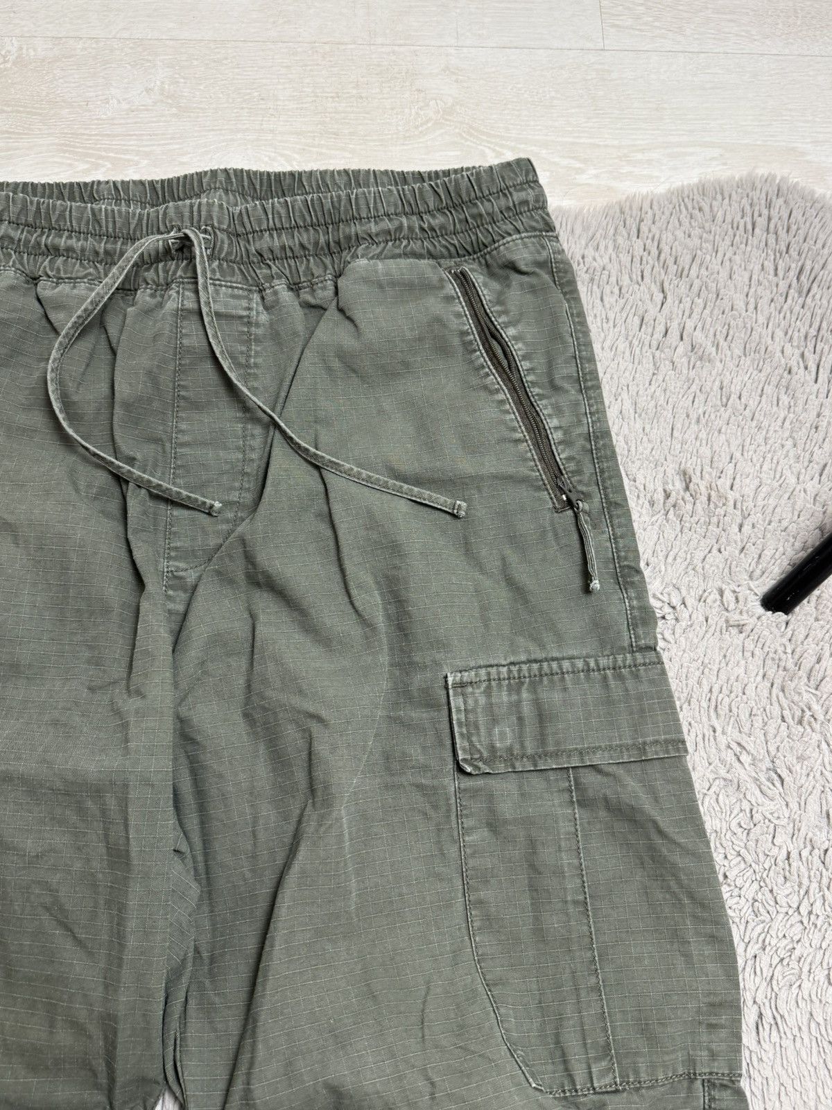 Carhartt × Vintage Carhartt Vintage Baggy Pants Khaki Track Center Logo Y2K Size US 38 / EU 54 - 5 Thumbnail