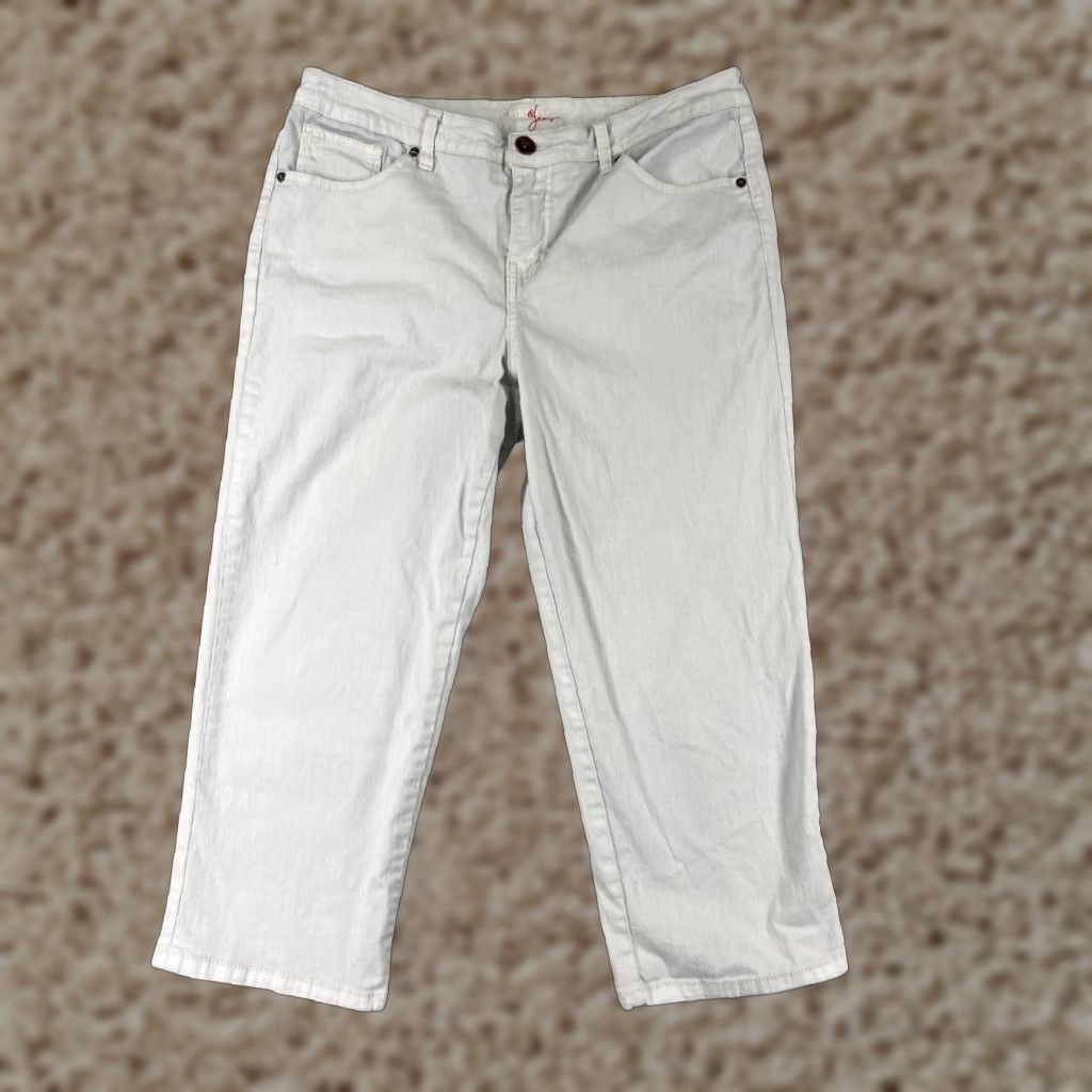 Style & Co Style & Co White Denim Capri Pants Womens 31 Regular Cotton Blend Stretch Pockets Floral 21.5in Inseam 31 Waist Casual Workwear Womens Size 24" / US 00 / IT 34 - 1 Thumbnail