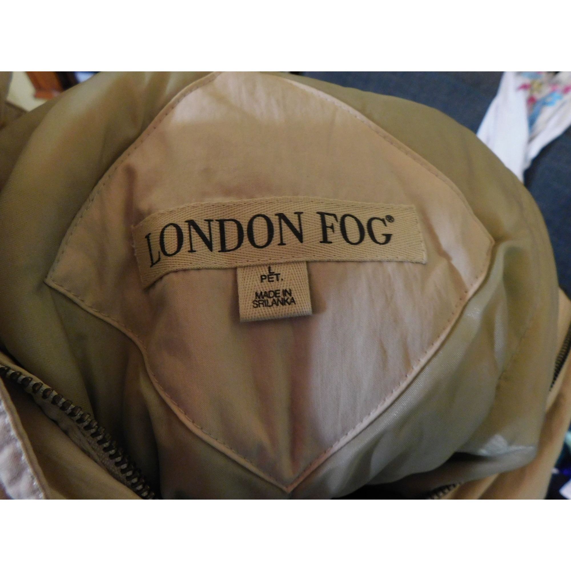 London Fog London Fog Beige Hooded Coat Size Large Petite Size L / US 10 / IT 46 - 3 Thumbnail
