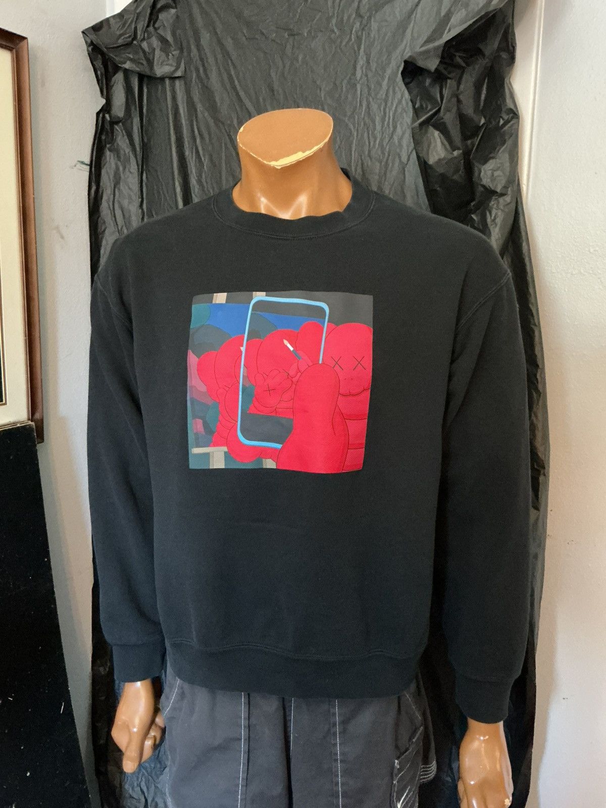 Andy Warhol × Kaws × Uniqlo UT Uniqlo X Andy Warhol X Kaws Box Logo Pullover Sweatshirt Size US M / EU 48-50 / 2 - 12 Thumbnail
