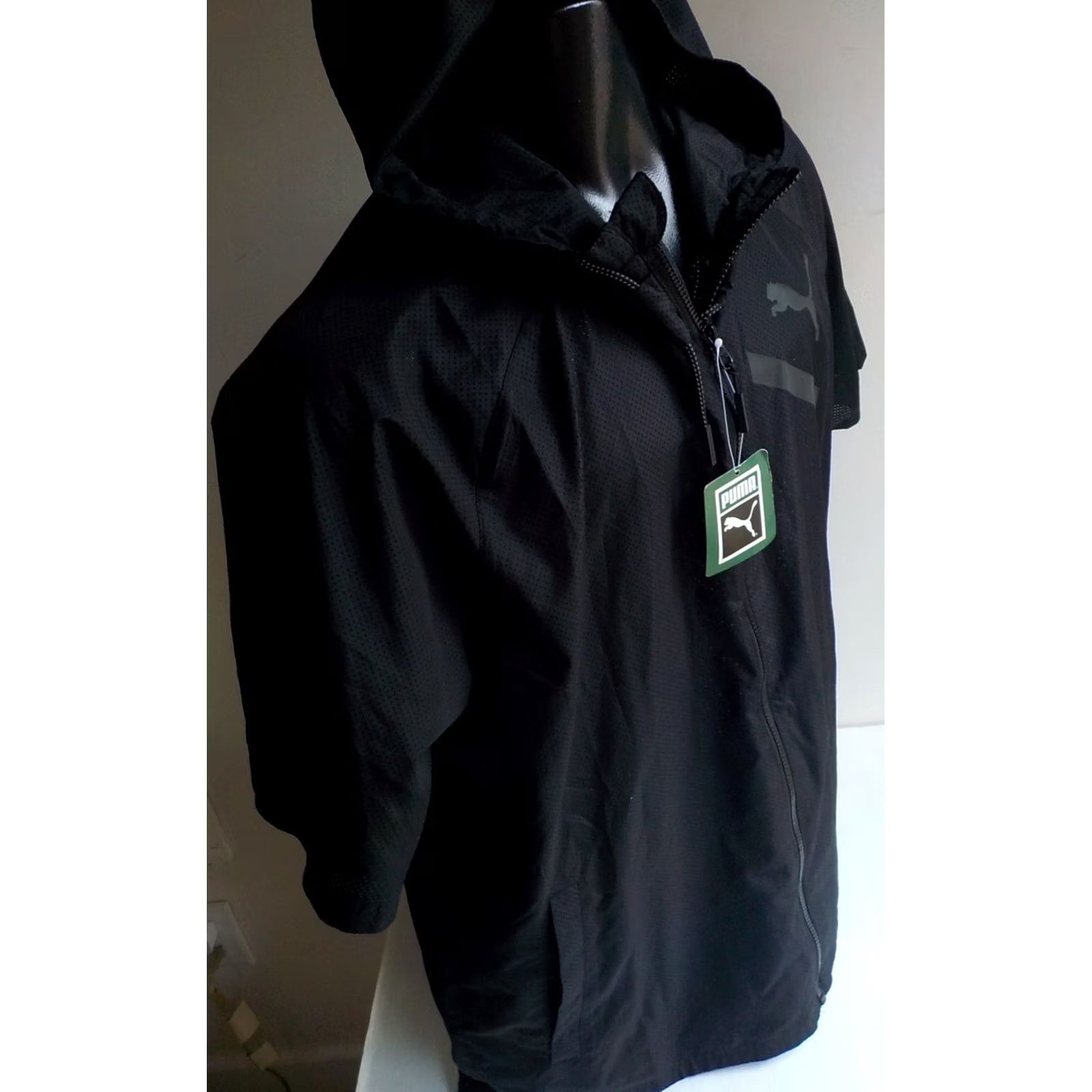 Puma PUMA EVO Reset Short Sleeve Wind Top Zipper Front Black Polyester SZ L NWT Mens Jacket Size US L / EU 52-54 / 3 - 3 Thumbnail