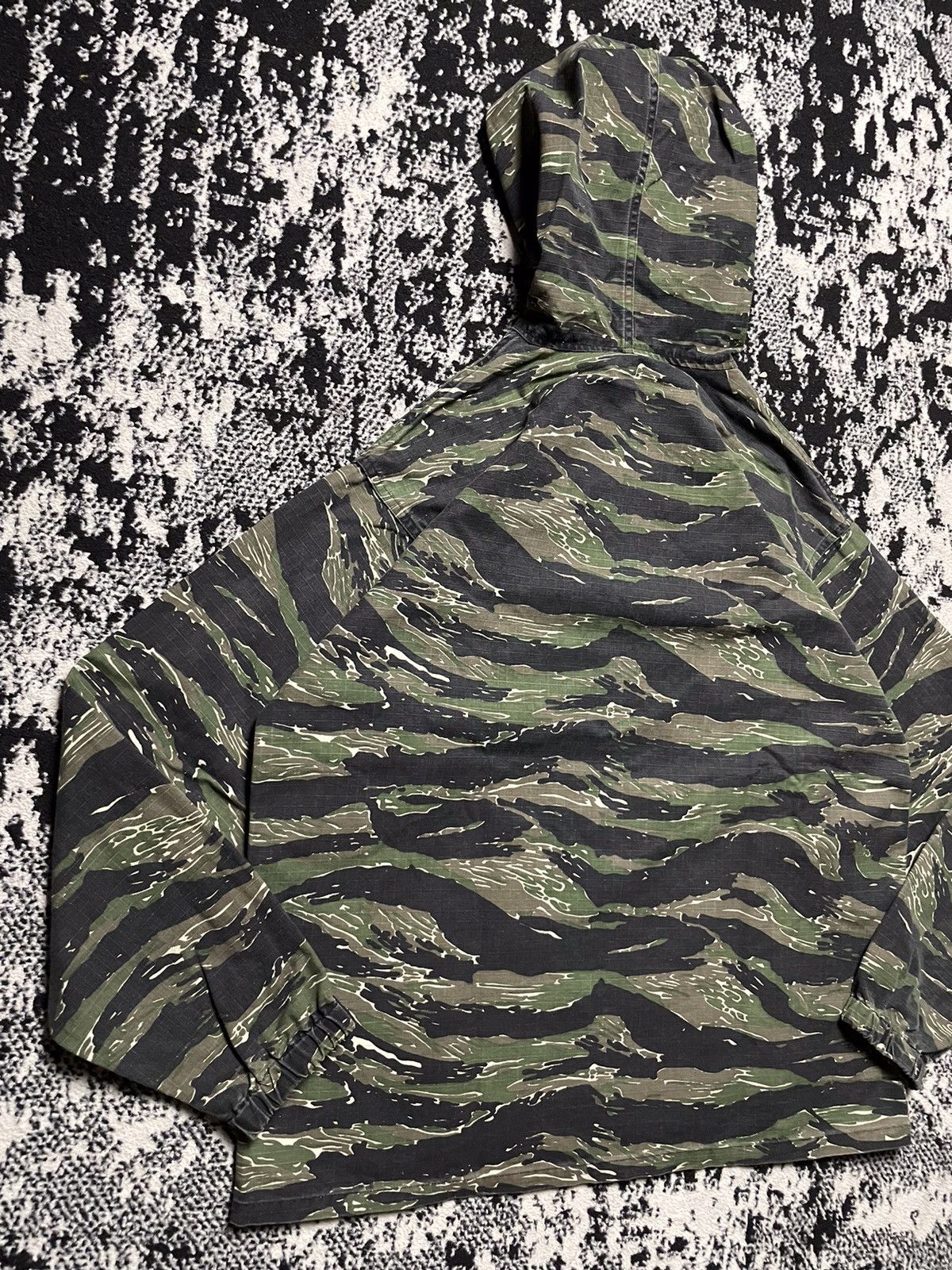 Hysteric Glamour Vintage cab clothing camo tiger stripes jacket Size US L / EU 52-54 / 3 - 4 Thumbnail