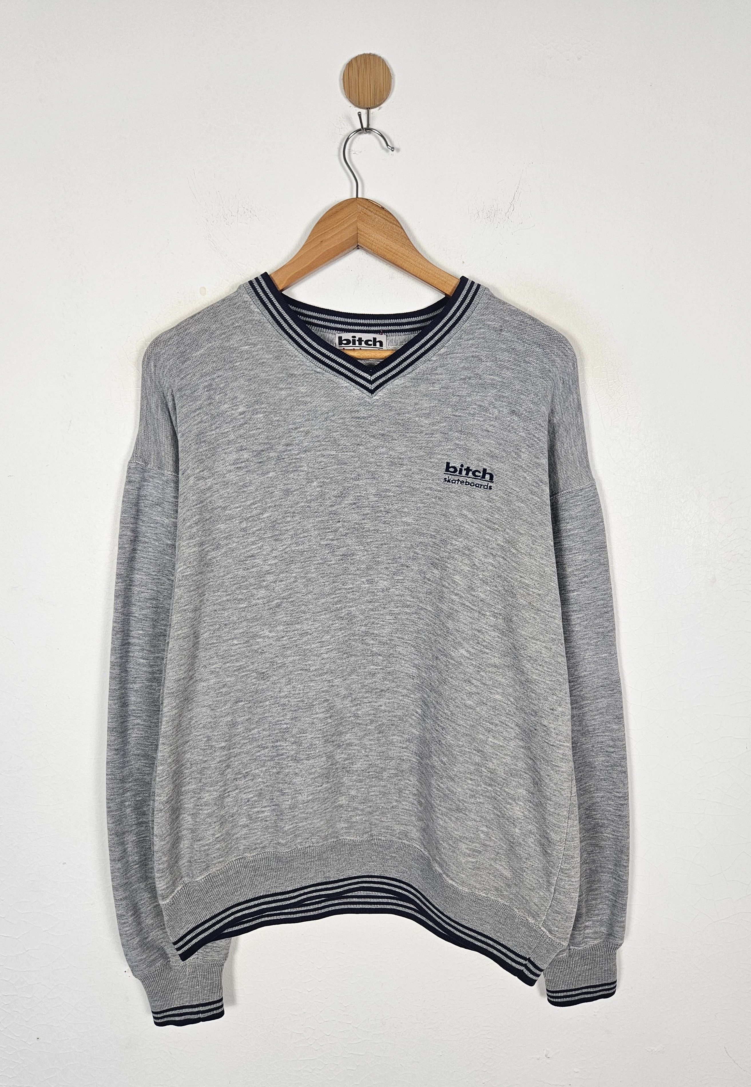 Hook-Ups Vintage Bitch Skateboard Streetwear 90s sweatshirt Size US L / EU 52-54 / 3 - 1 Thumbnail