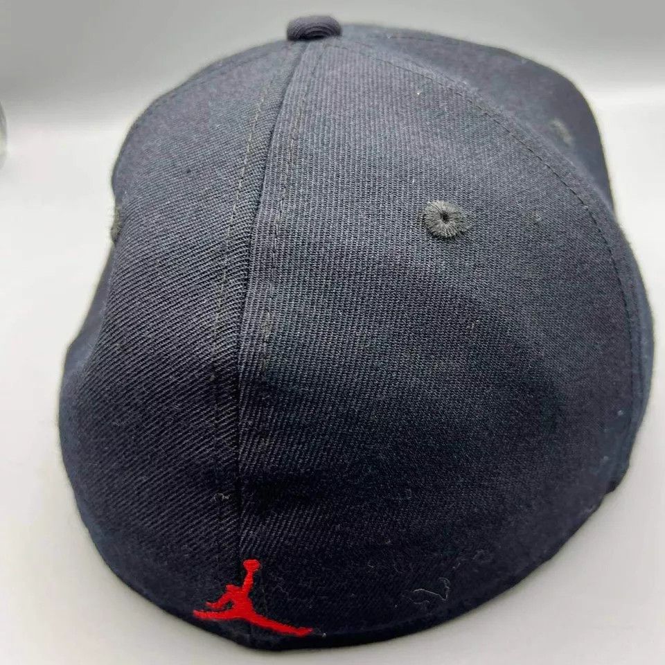 Jordan Brand Air Jordan Hat Men 7 3/8 Embroidered Red Logo Jumpman Fitted Size ONE SIZE - 2 Thumbnail