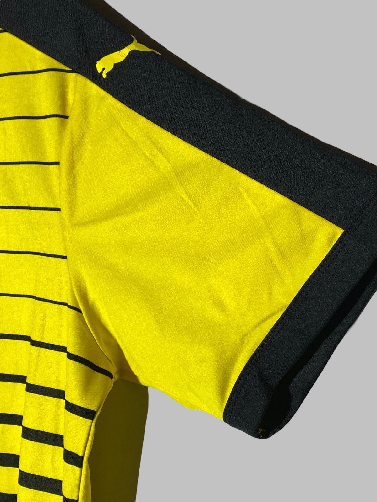 Puma Puma Watford 2015/16 Home Football Shirt Soccer Jersey Size US L / EU 52-54 / 3 - 8 Thumbnail