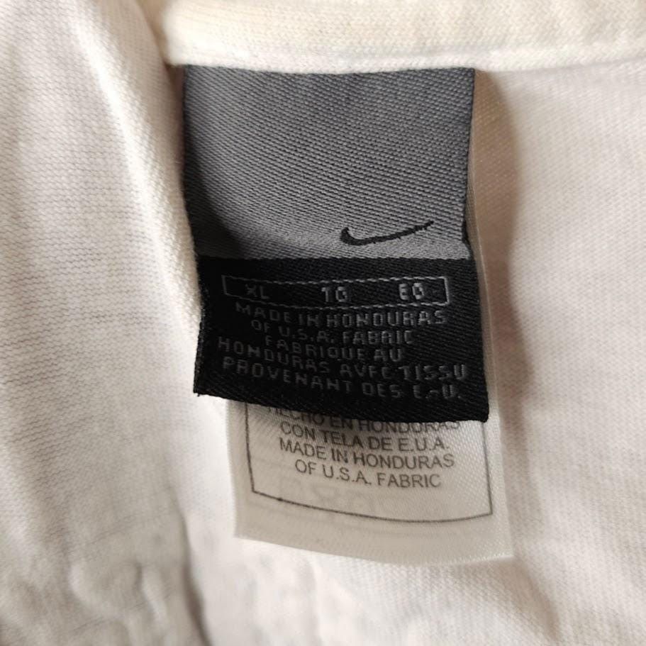 Nike Vintage Nike Basketball T Shirt Mens Size XL White Y2K Sleev Size US XL / EU 56 / 4 - 6 Thumbnail