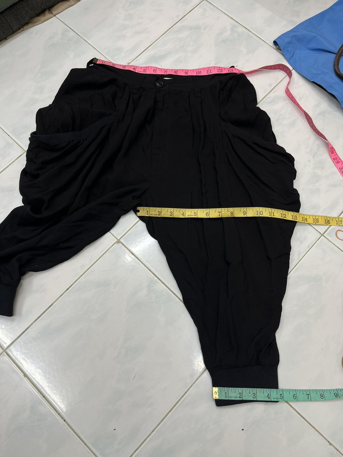 Issey Miyake 🔥🔥🔥ARCHIVE SUNAO KUWAHARA ISSEY MIYAKE CROTCH PANTS Size 27" / US 4 / IT 40 - 20 Thumbnail