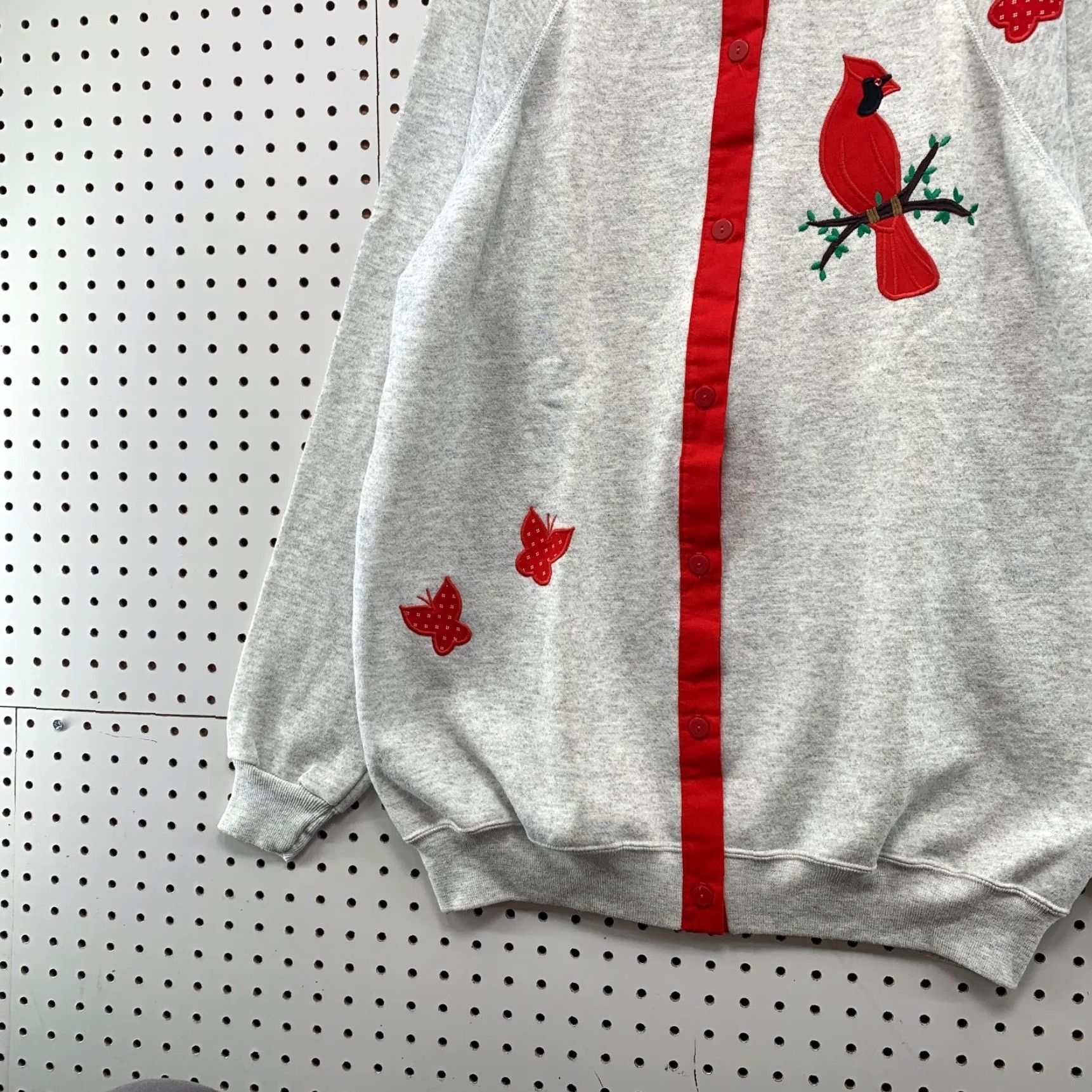 Vintage VINTAGE Cardinal Cardigan Sweatshirt Womens 2XL Gray Embroidered USA Cardigan Sweatshirt Womens 2XL Gray Embroidered USA Size XXL / US 16-18 / IT 52-54 - 5 Thumbnail