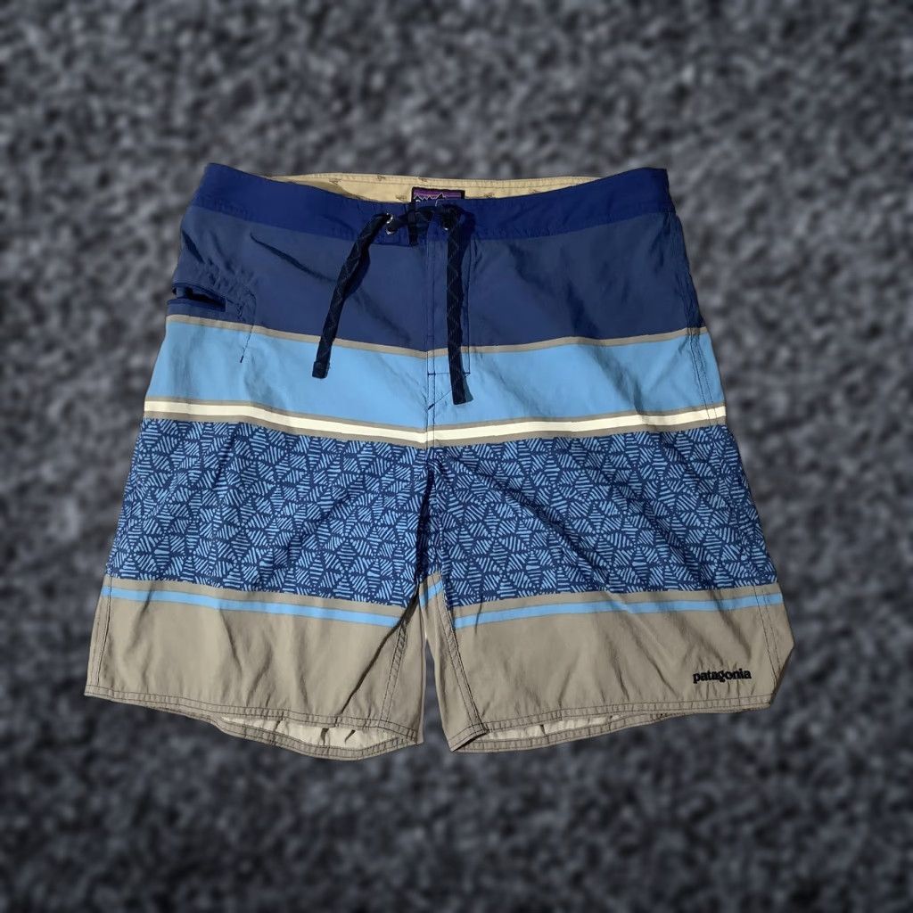 Patagonia Patagonia Board Shorts Mens 36 Blue Gray Stripe Geometric Swim Trunks Nylon Surf Bottom Mens Size US 36 / EU 52 - 1 Thumbnail