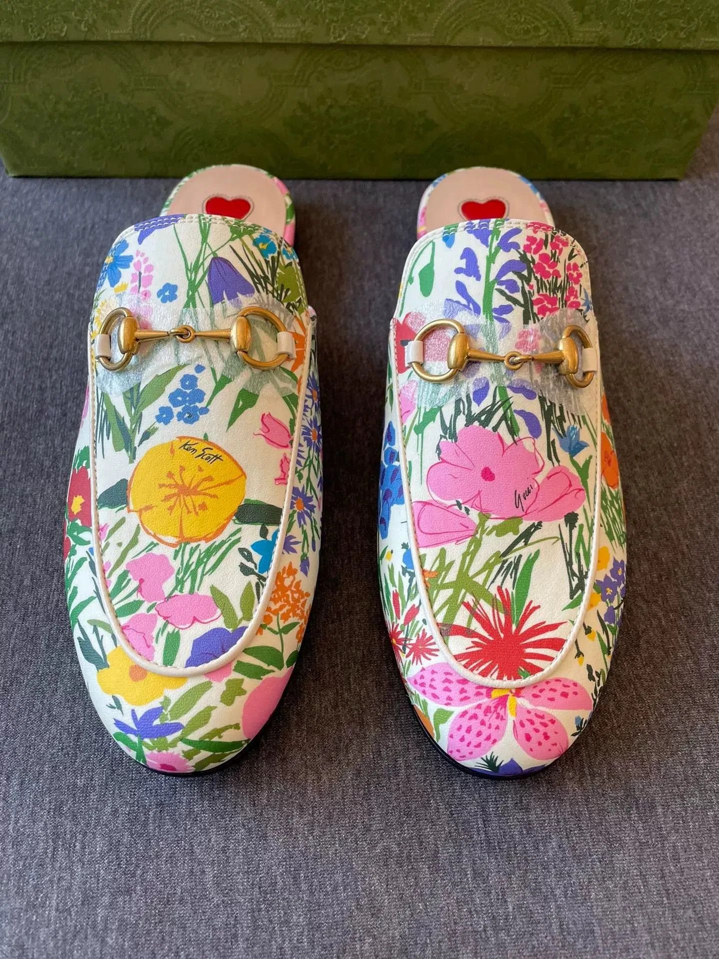 Gucci Gucci x Scott Horsebit Loafers. Size US 5 / IT 35 - 4 Thumbnail