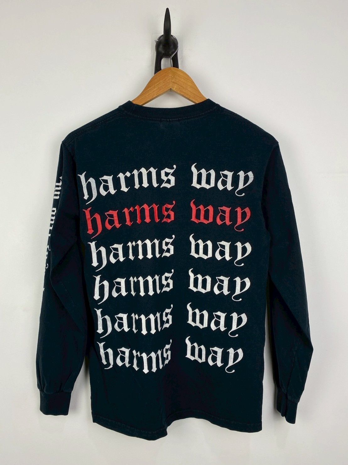 Vintage Harm's Way No God No Master Long Sleeves T-Shirts DO1200 Size US S / EU 44-46 / 1 - 7 Thumbnail