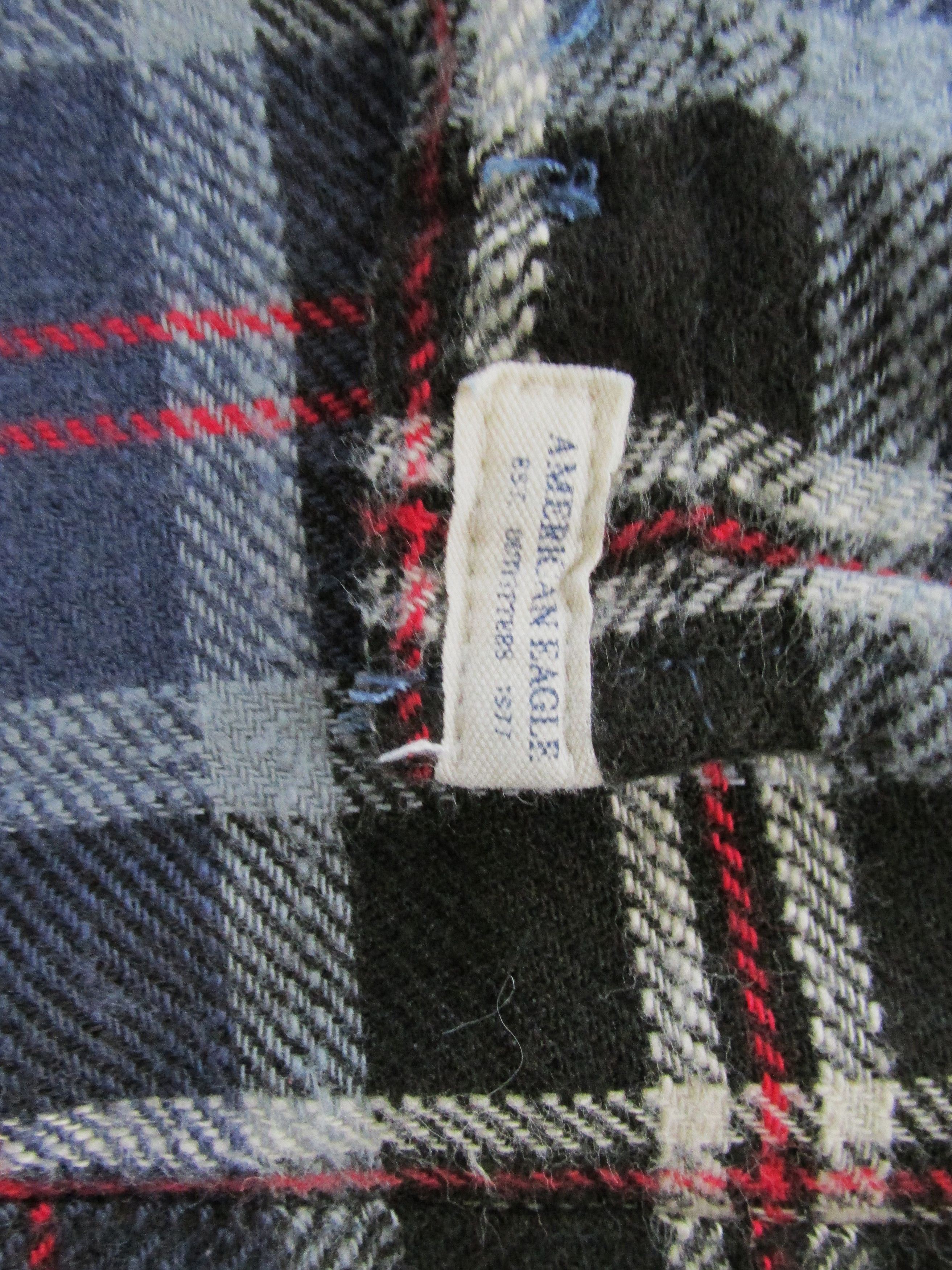 American Eagle Outfitters American Eagle (Boyfriend Fit) Women's Flannel Shirt Size Lg Size L / US 10 / IT 46 - 5 Thumbnail