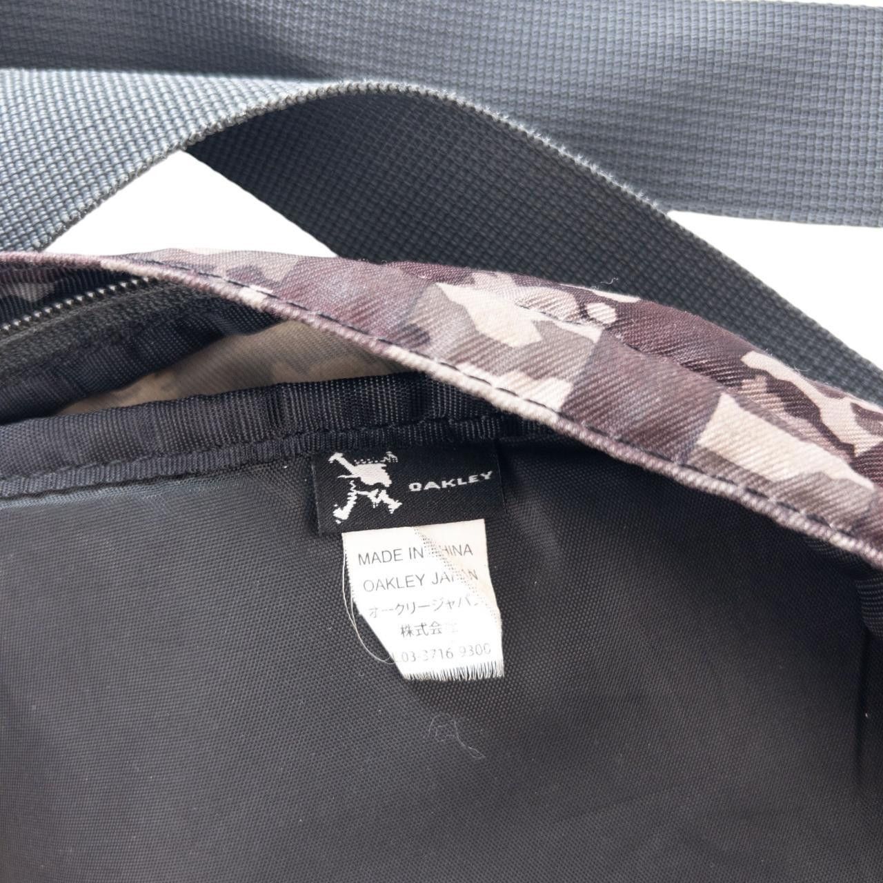 Oakley Vintage Oakley Camo Sling Bag Size ONE SIZE - 3 Thumbnail