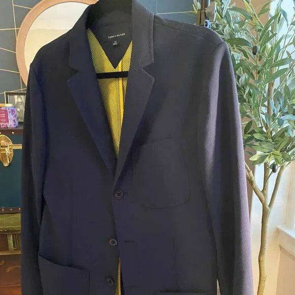 Tommy Hilfiger Tommy Hilfiger navy blazer size small men Size 36R - 1 Thumbnail