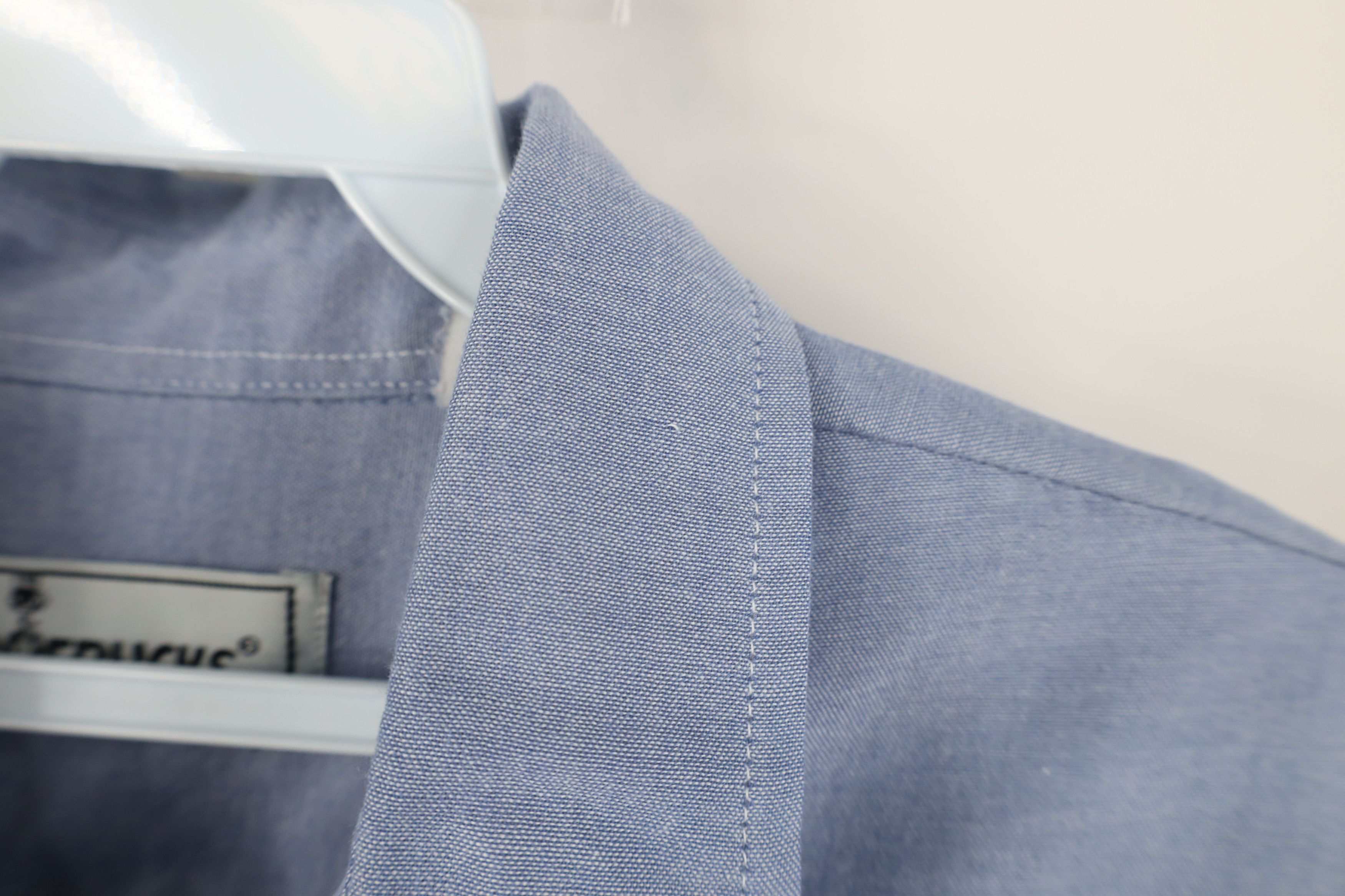 Vintage Vintage 90s Streetwear Chambray Button Shirt Workwear Blue Size US L / EU 52-54 / 3 - 8 Thumbnail