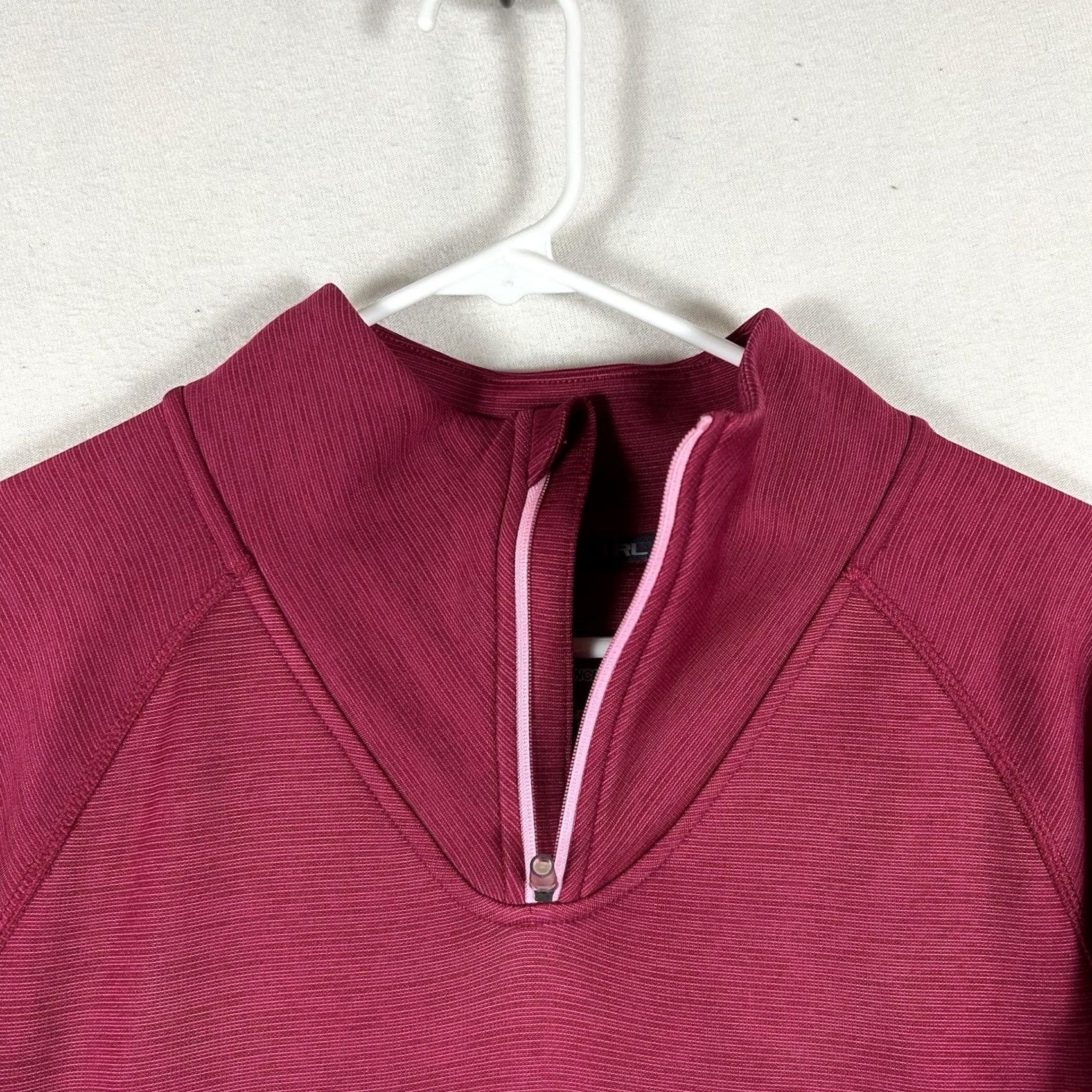 Champion Champion Powertrain Long Sleeve Pullover Womens Large 1/4 Zip Red Casual Activewear Shirts Size L / US 10 / IT 46 - 2 Thumbnail