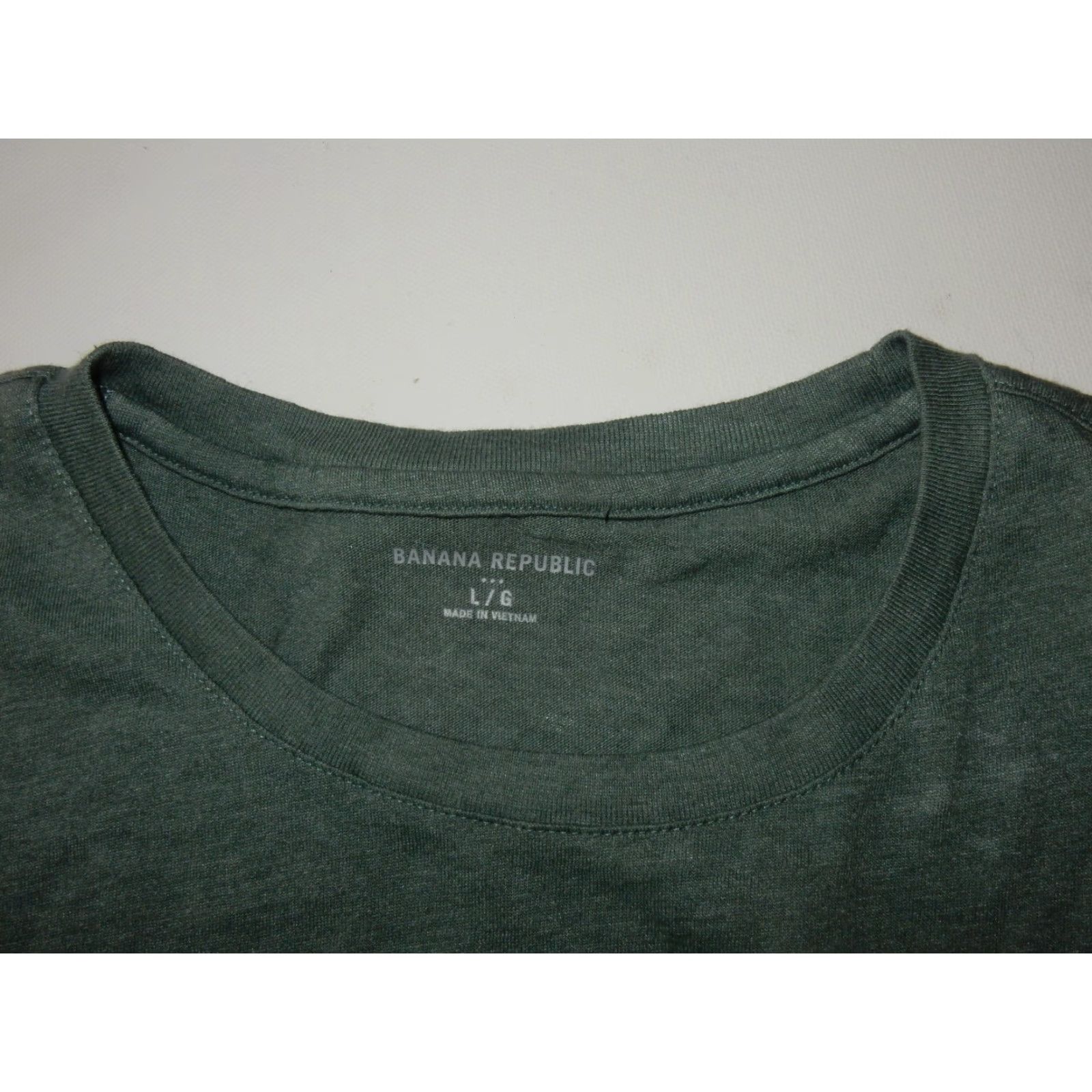 Banana Republic VINTAGE Banana Republic Men's T-Shirt Size L Short Sleeve Cotton Blend Football Diagram Green 2000s Mens Size US L / EU 52-54 / 3 - 3 Thumbnail