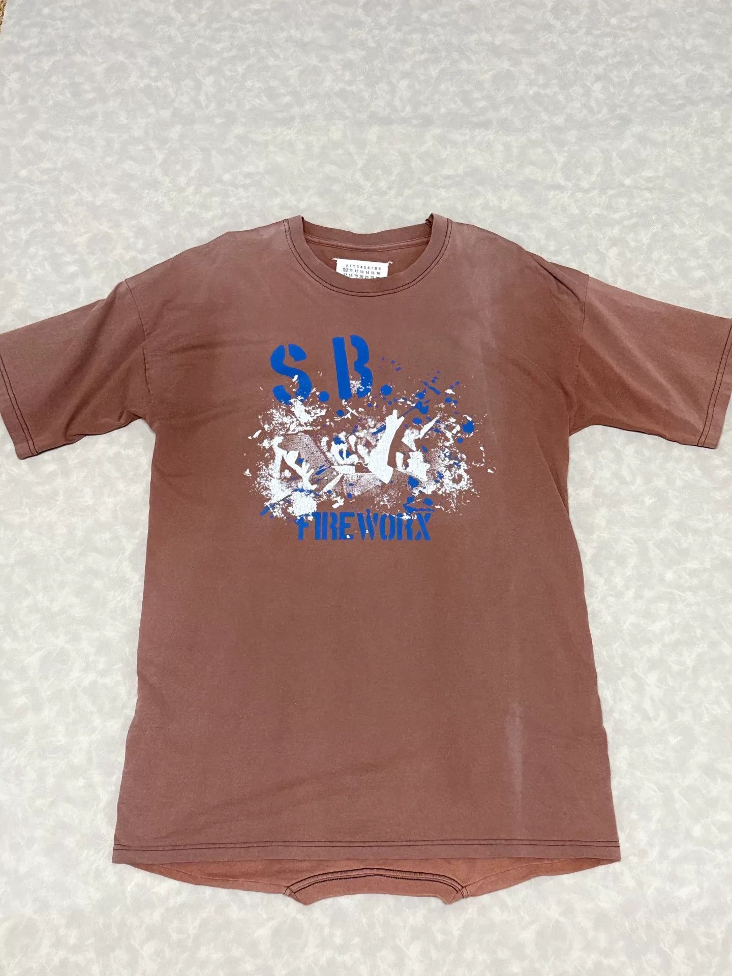 Maison Margiela Maison Martin Margiela Brown Short Sleeve Tee Size US M / EU 48-50 / 2 - 1 Thumbnail