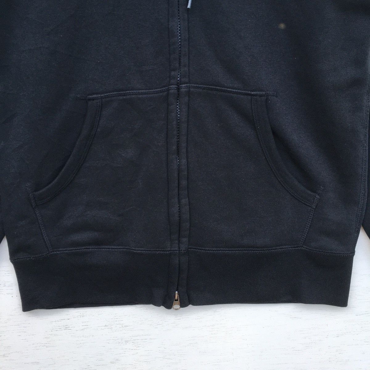 Anime Uniqlo X One Piece Zip Up Hoodie Size US L / EU 52-54 / 3 - 8 Thumbnail