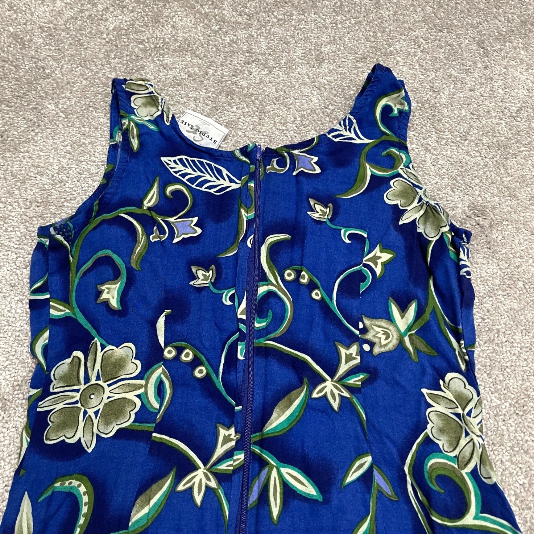 Vintage VINTAGE Studio Ease Blue Floral Midi Wrap Dress Womens 10 Sleeveless Slit Rayon Knit Strappy Sleeve 90s Bohemian Style - Mens? Women? Size L / US 10 / IT 46 - 3 Thumbnail