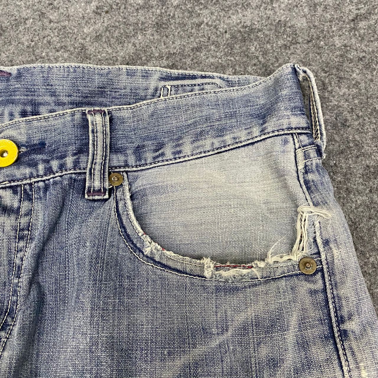 Japanese Brand 💥Vintage Levis Buckle Back Carpenter Distressed Distressed Size US 34 / EU 50 - 11 Thumbnail