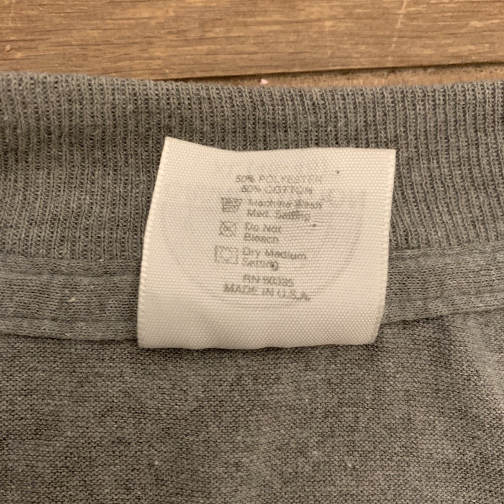 Vintage VINTAGE Grand Illusion T-Shirt Unisex Adults Short Sleeve Gray 50/50 Coca-Cola Enjoy Coca-Cola Single-Stitch XL 46-48 Made In USA US Size US XL / EU 56 / 4 - 4 Thumbnail