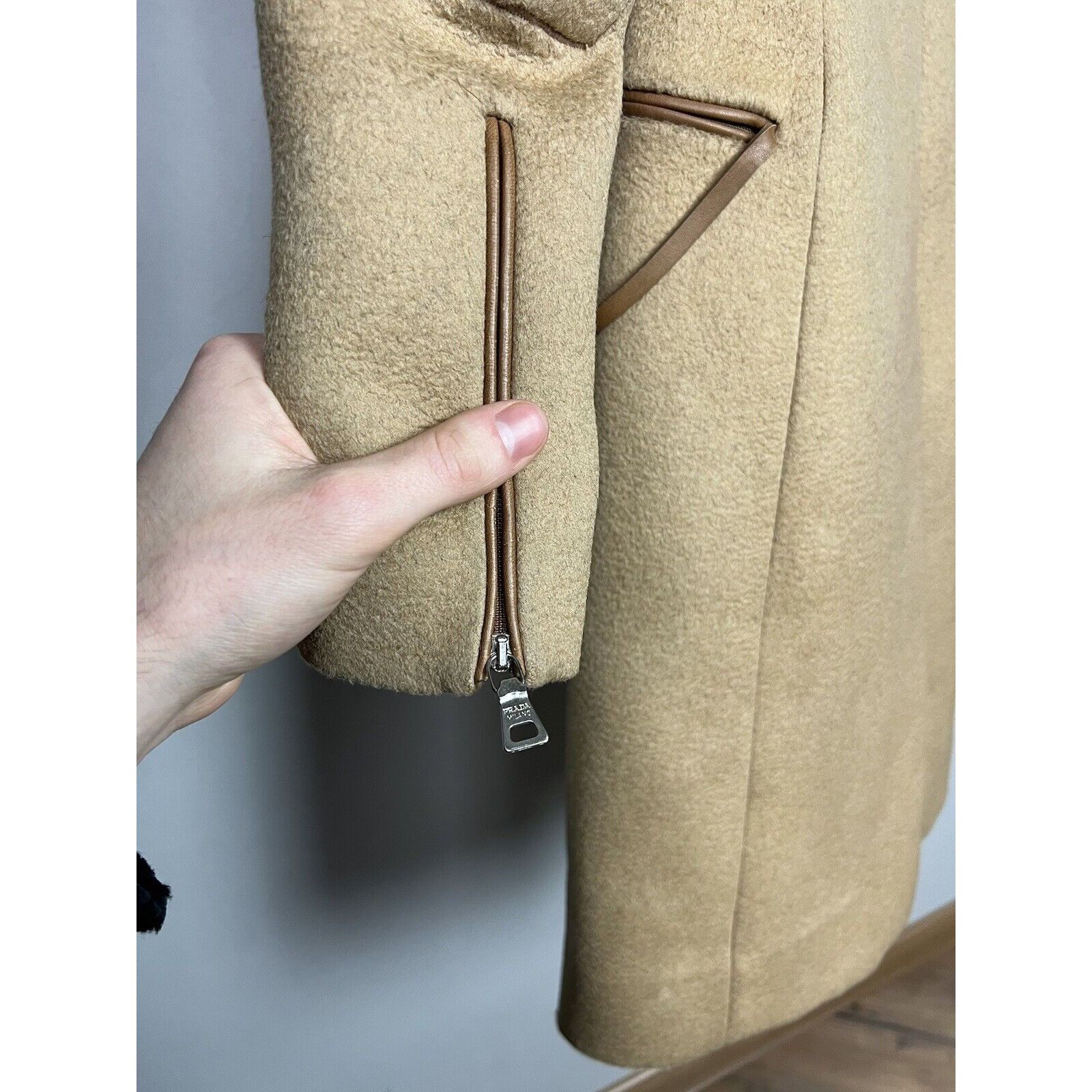 Prada RARE! Prada Beige Camelwool Hooded Coat Size 38 Size XS / US 0-2 / IT 36-38 - 12 Thumbnail