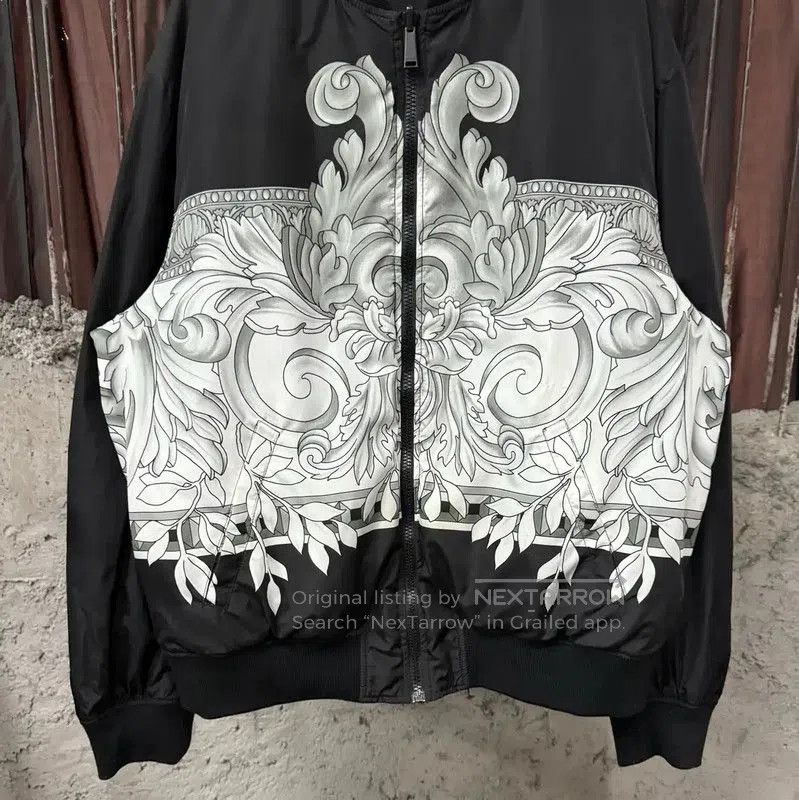 Versace Versace Color Block Men’s Mid-Length Down Jacket . Size US M / EU 48-50 / 2 - 6 Thumbnail