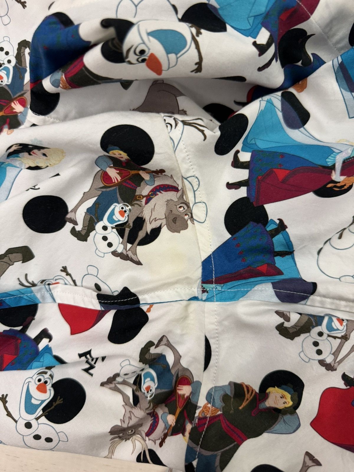 Comme des Garcons Comme des Garçons CDG x Disney Frozen Shirt and Pants Set Size M / US 6-8 / IT 42-44 - 6 Thumbnail