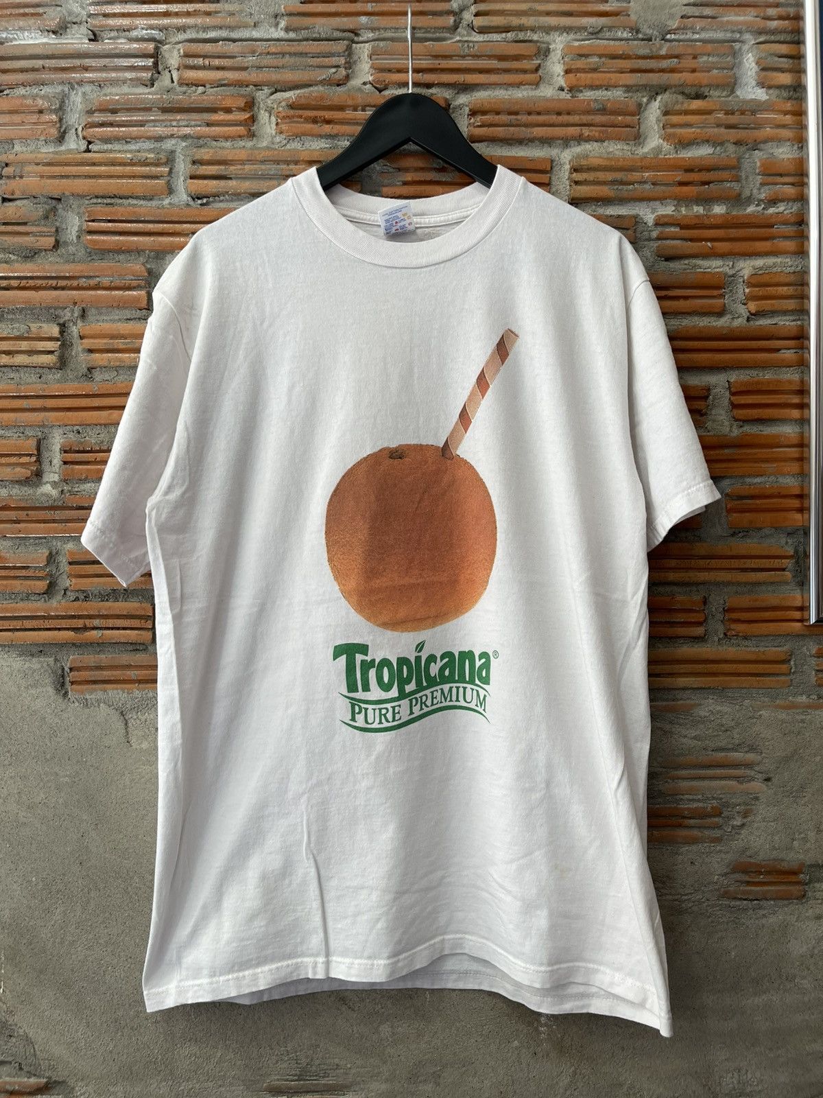 Vintage Vintage 90s Tropicana Pure Premium Orange Juice Promo Tee Size US L / EU 52-54 / 3 - 8 Thumbnail
