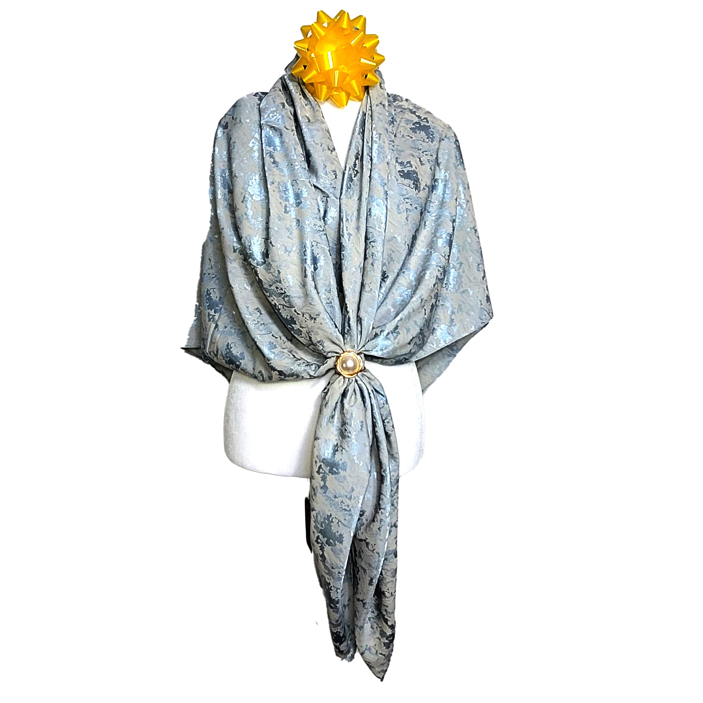 Other NWT Double-Sided Silk Scarf 52"x52" Large Square Wrap 3008 Size ONE SIZE - 3 Thumbnail
