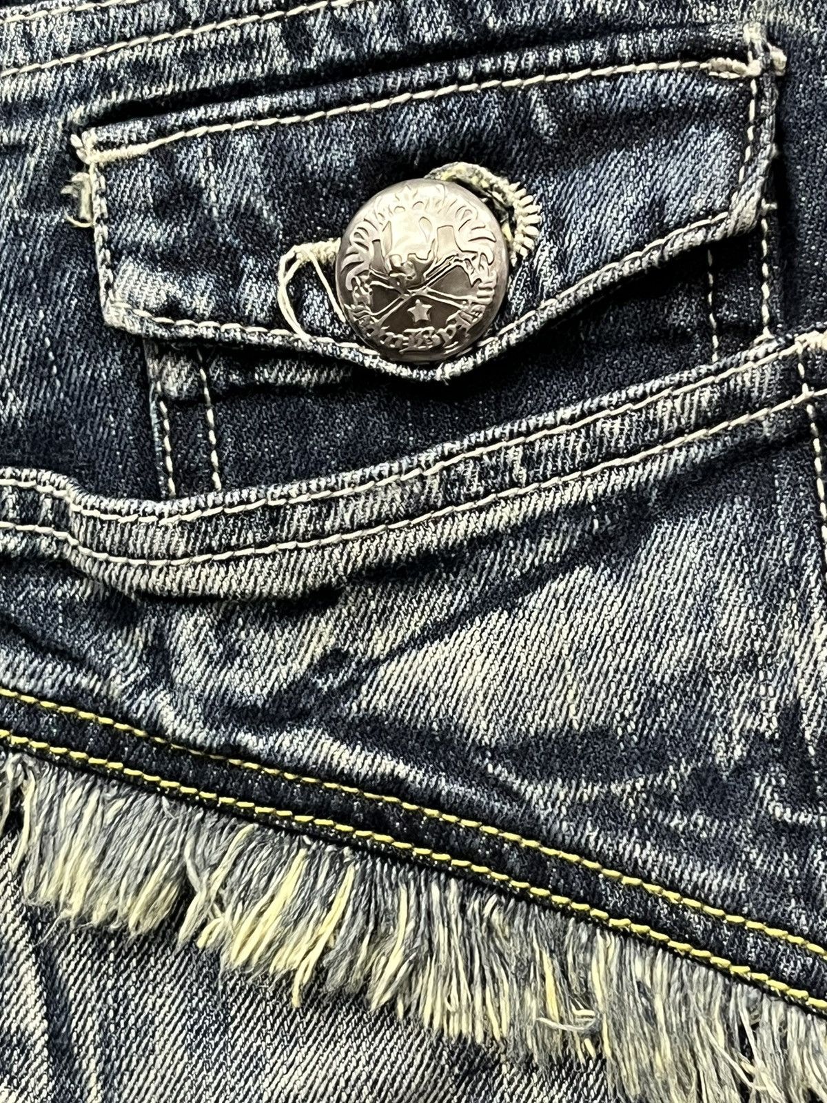Japan Blue 🔥FYE💥BLOW BY BLUE Double Waist Acid Wash Punk Skulls Jeans Size US 31 - 13 Thumbnail
