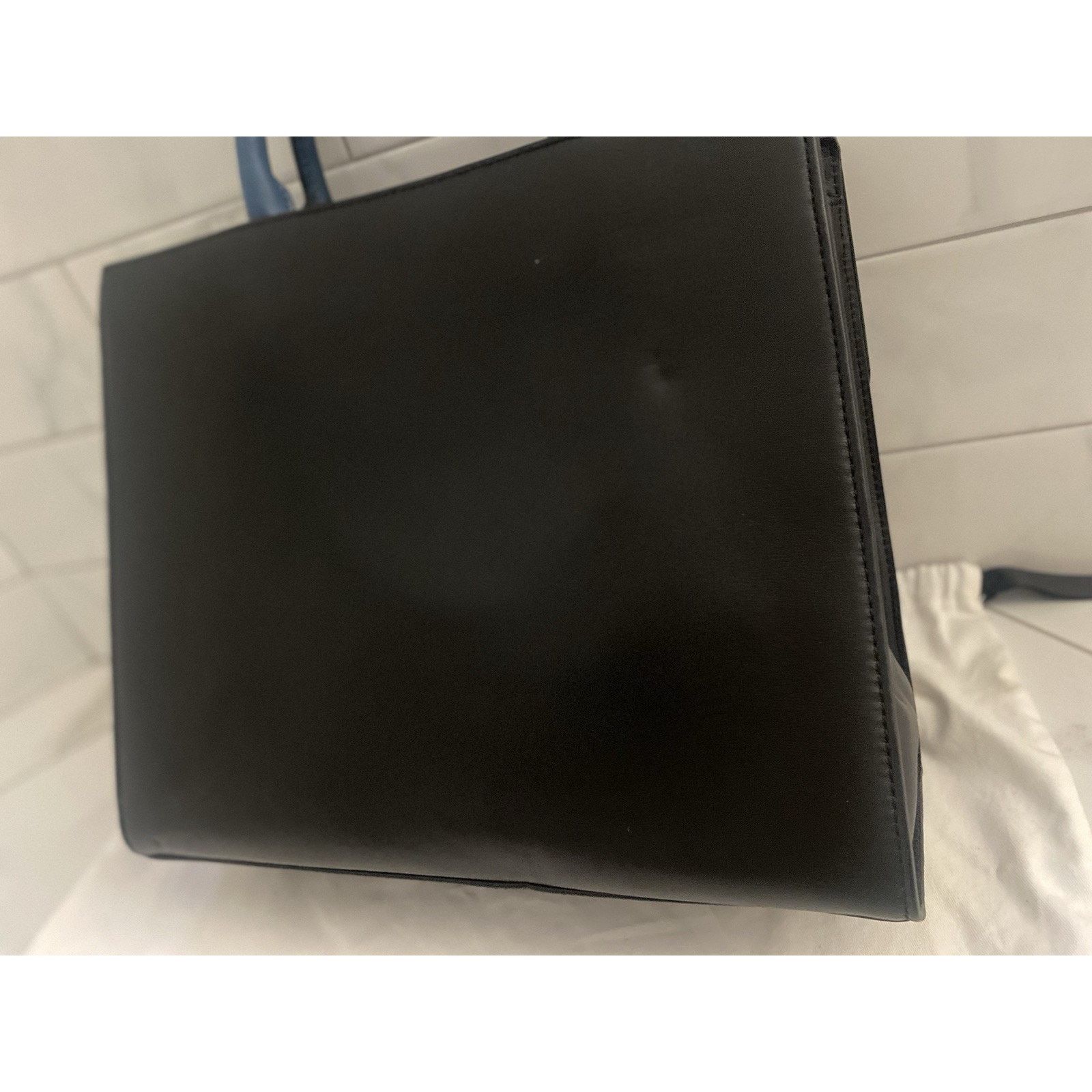 Marc Jacobs Marc Jacobs navy blue leather handle/crossbody Lg bag Size ONE SIZE - 5 Thumbnail