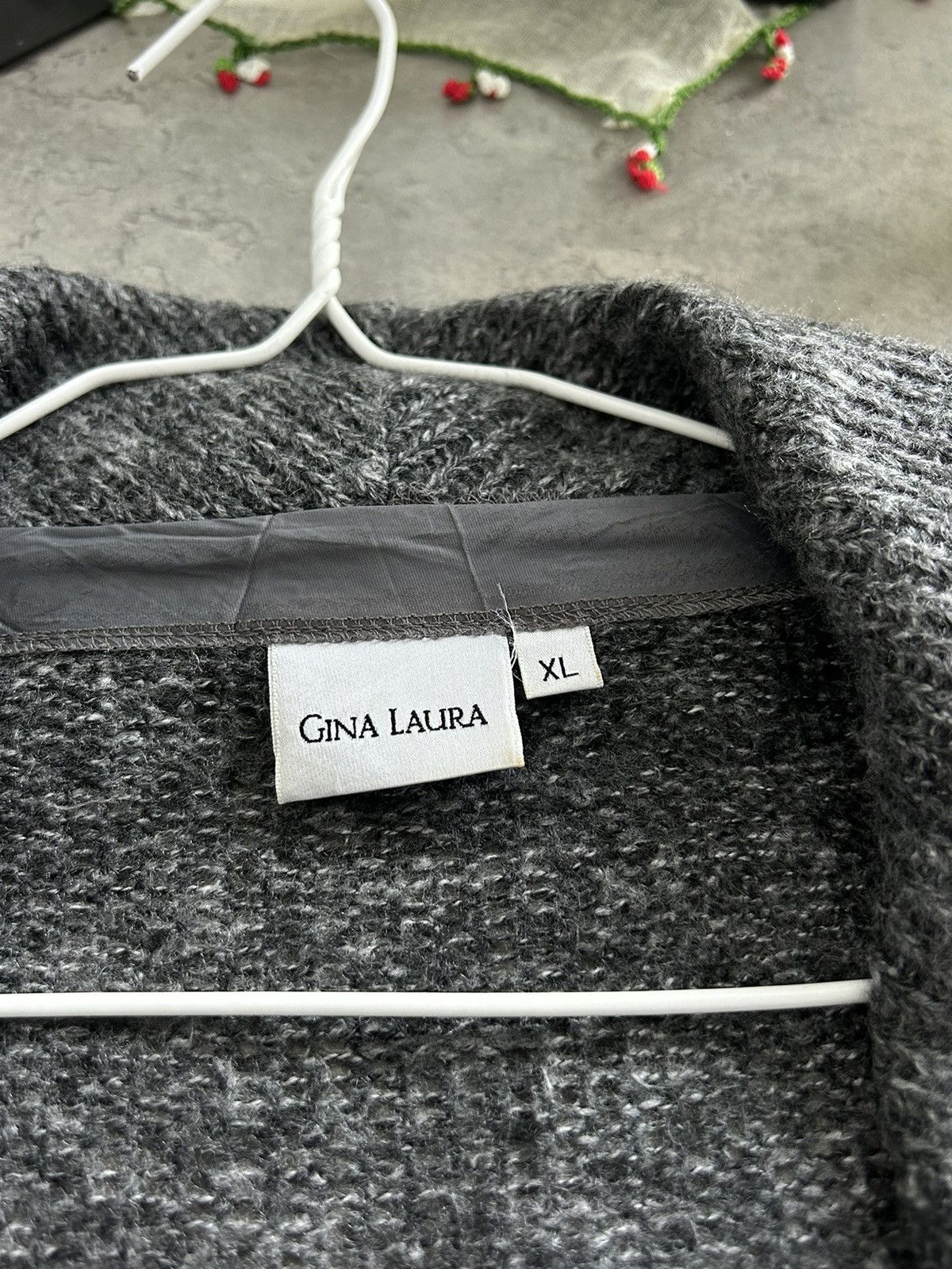 Vintage Vintage Gray Ruffle Beautiful Cardigan Cozy Retro Sweater Size XL / US 12-14 / IT 48-50 - 8 Thumbnail