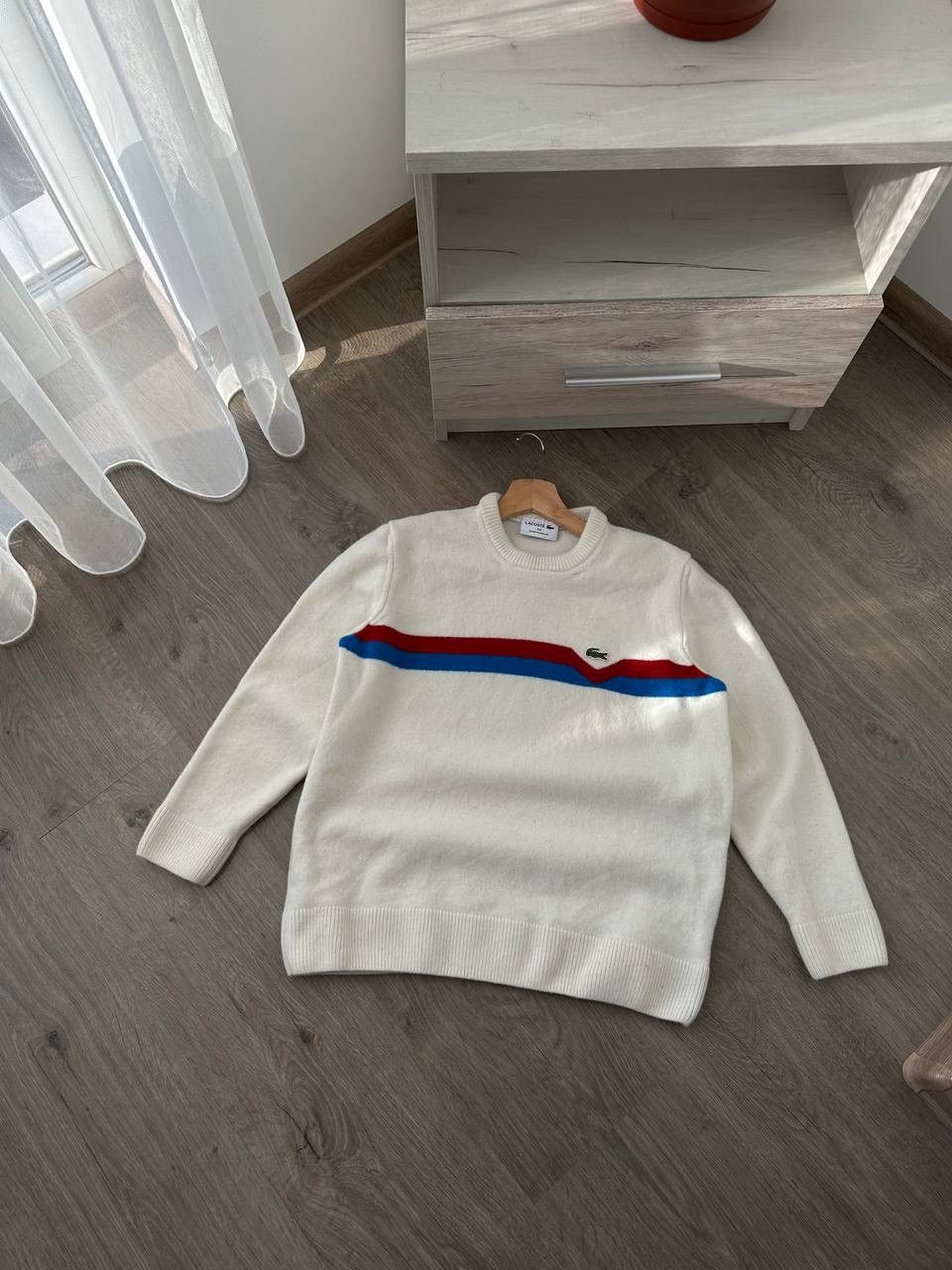 Lacoste × Vintage Vintage Lacoste France White Wool Sweater Size S / US 4 / IT 40 - 2 Thumbnail