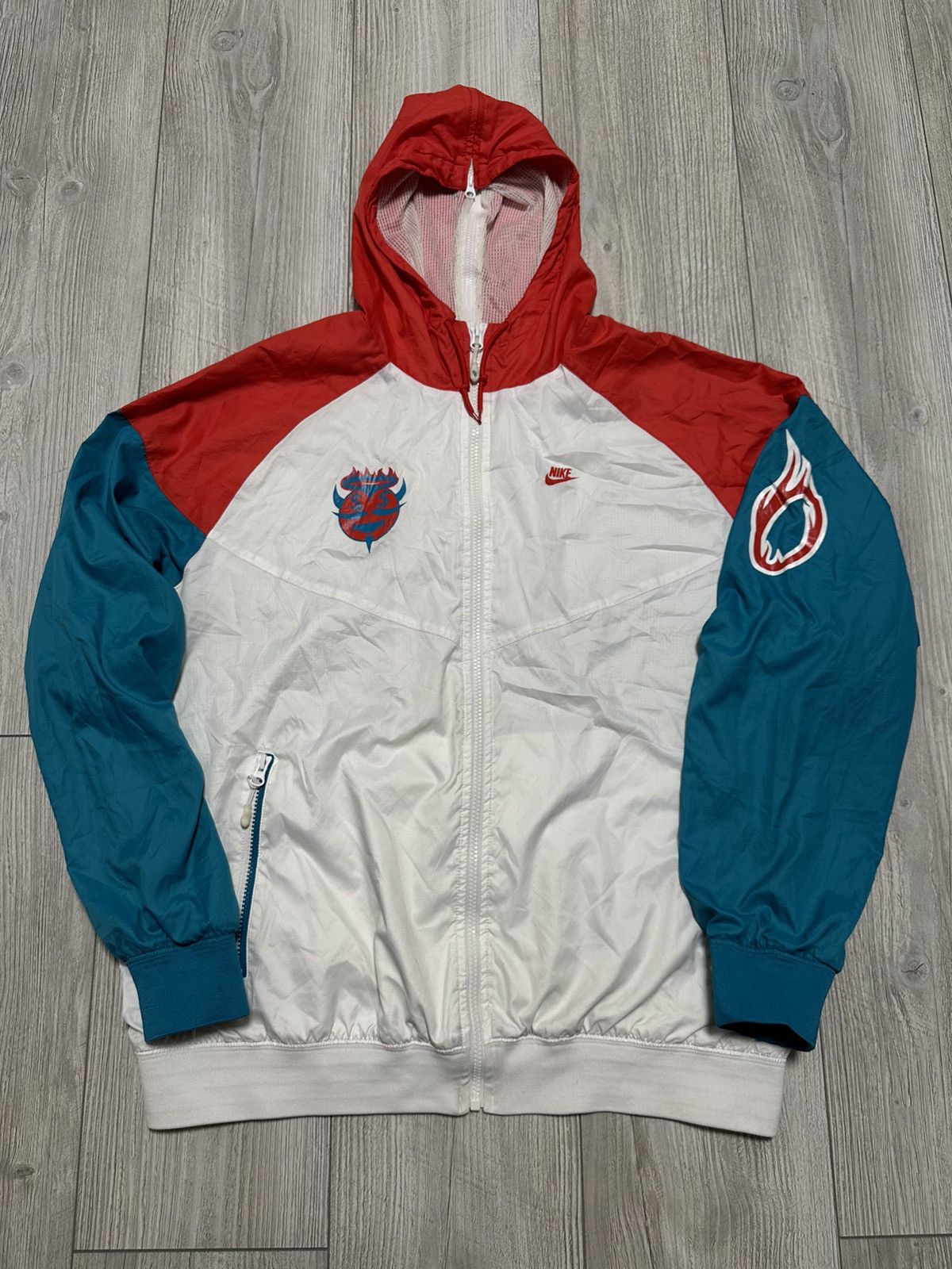 Nike Nike Mascot Split Mens Sportswear Windrunner Jacket Red Blue Size US L / EU 52-54 / 3 - 1 Thumbnail