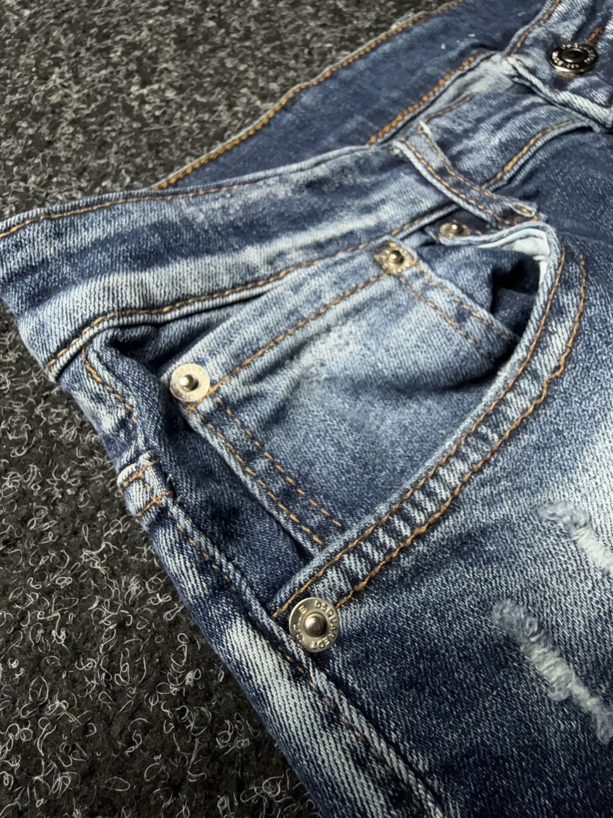 Dsquared2 Luxury Dsquared2 Bros Western Distressed Paint Skinny Jeans Size US 30 / EU 46 - 8 Thumbnail