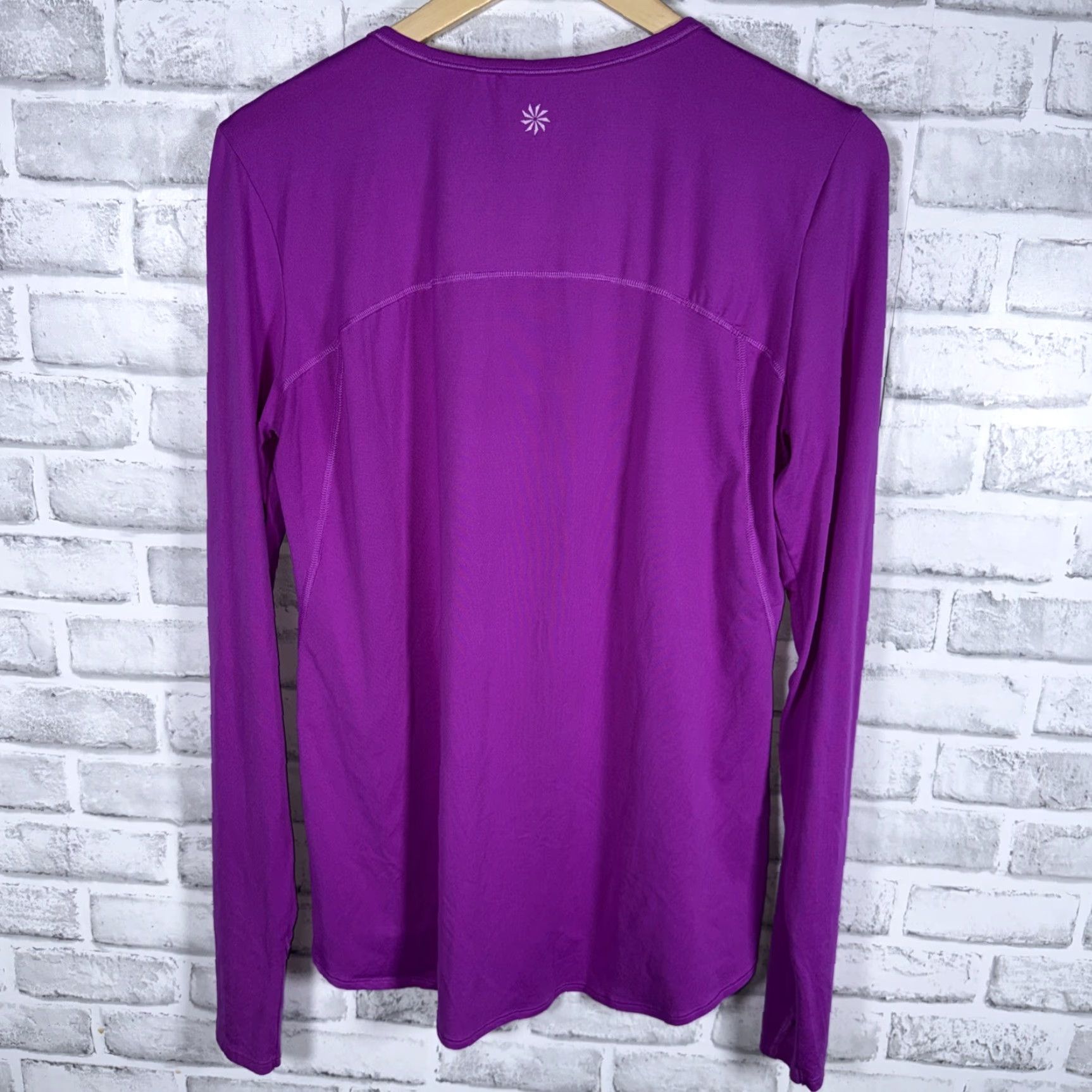 Athleta Athleta Purple Longsleeve Shirt Womens Size L Size L / US 10 / IT 46 - 4 Thumbnail