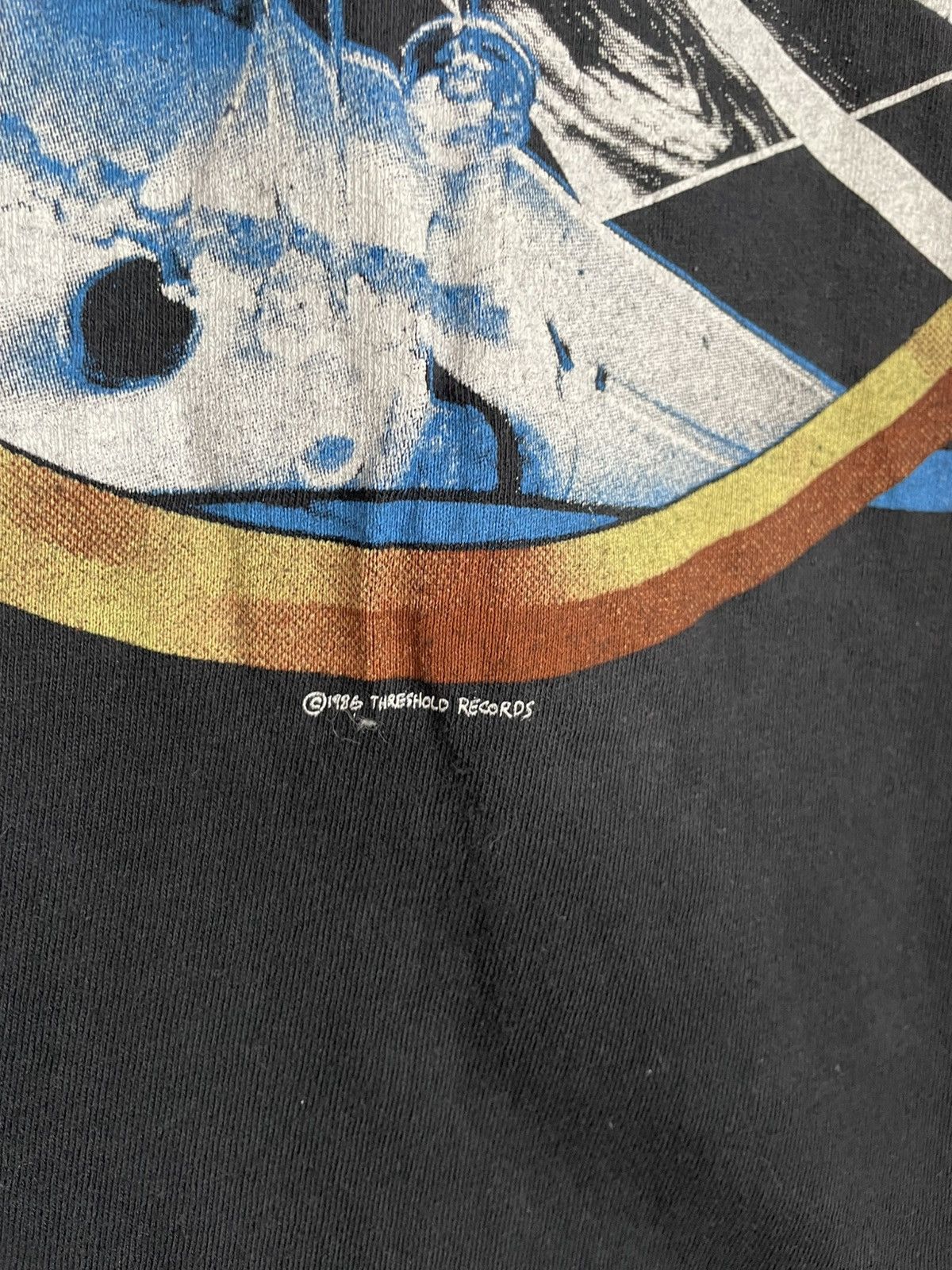 Vintage Vintage Moody Blues Live in Concert 1986 Band T-Shirt Size US M / EU 48-50 / 2 - 4 Thumbnail