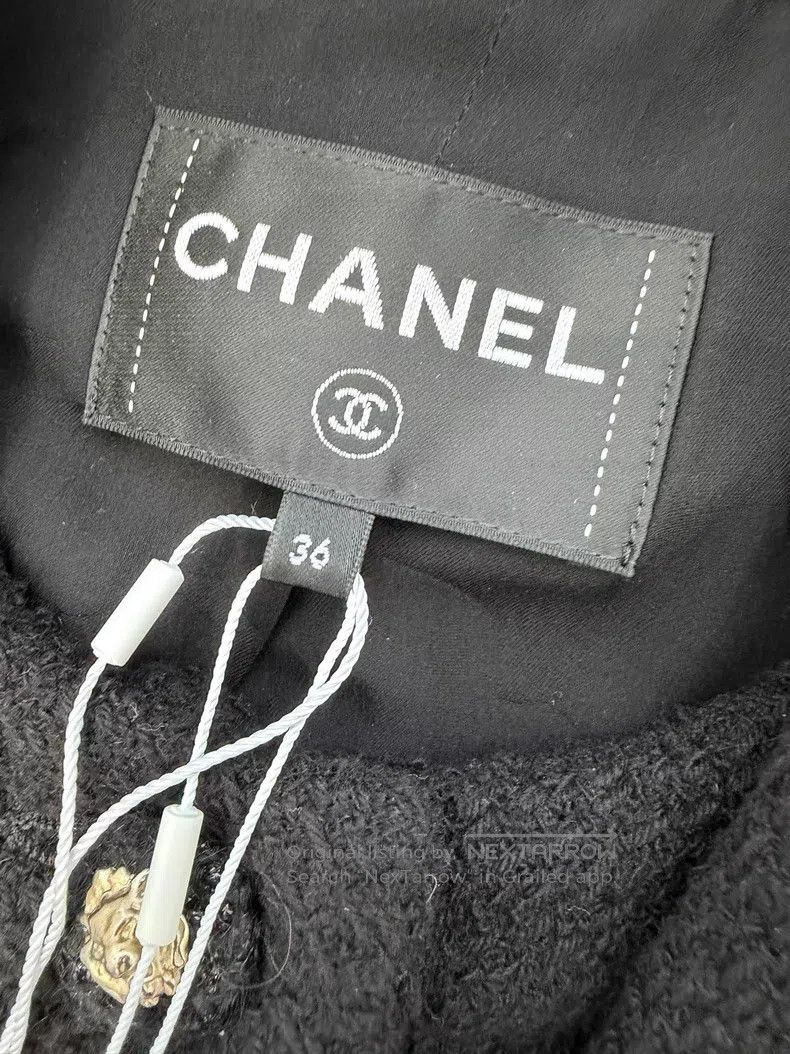 Chanel Chanel Black tweed lion buckle coat Size XS / US 0-2 / IT 36-38 - 4 Thumbnail