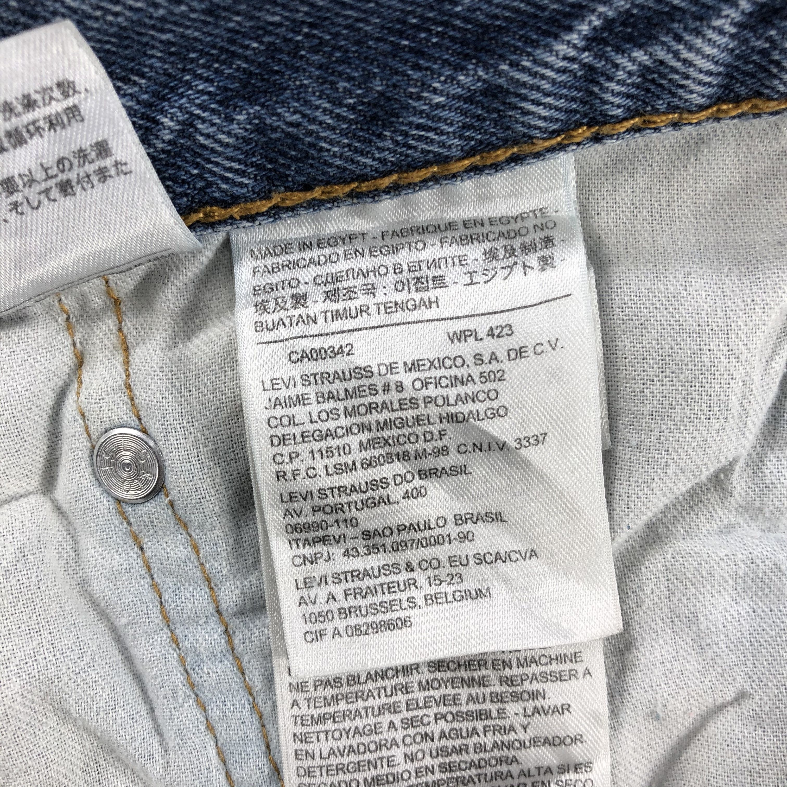 Levi's × Vintage Vintage Light Wash Levis 505 Jeans-JM2635 Size US 37 - 14 Thumbnail